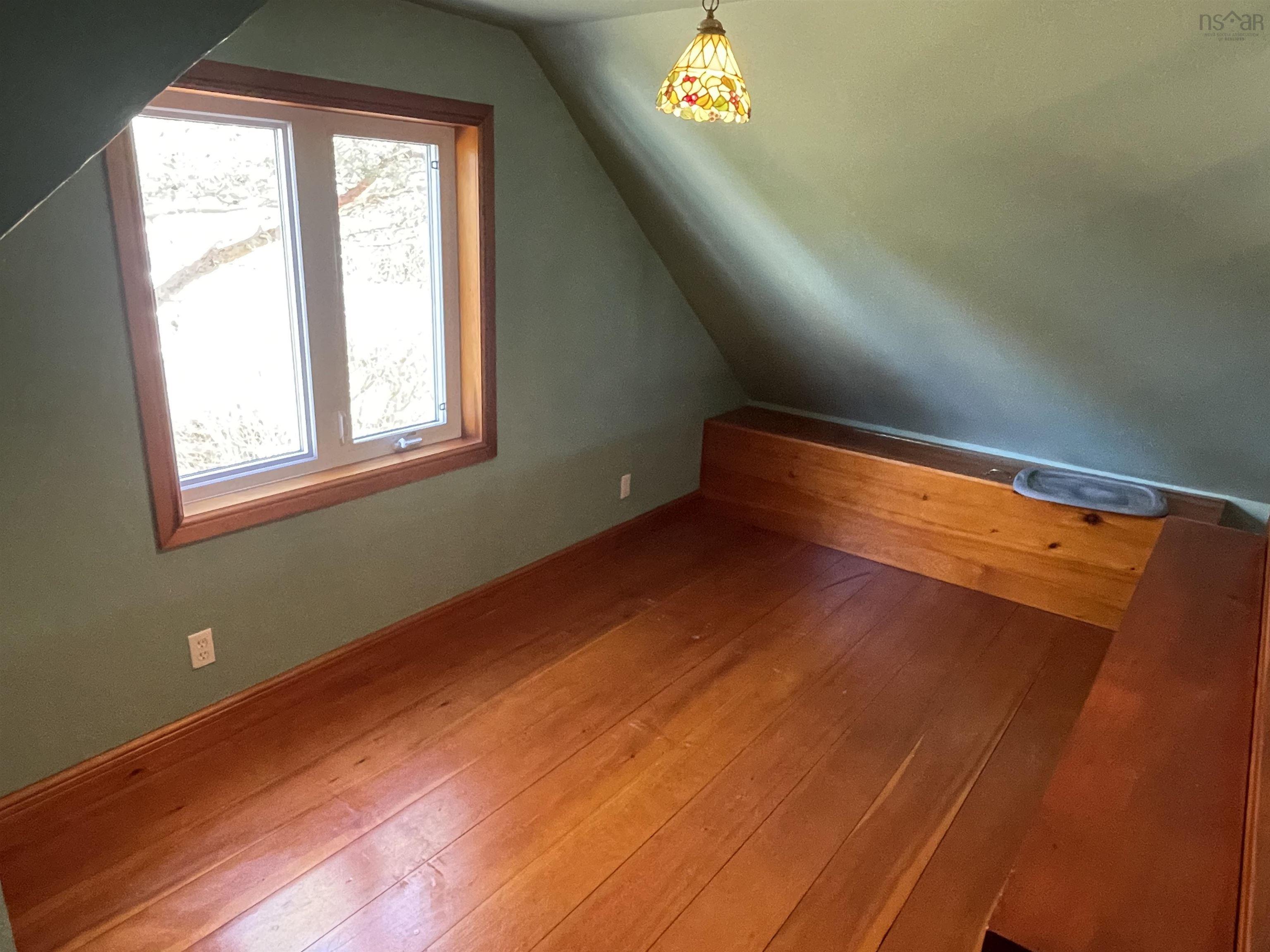 $499,900.00: 3067 320 Highway, D