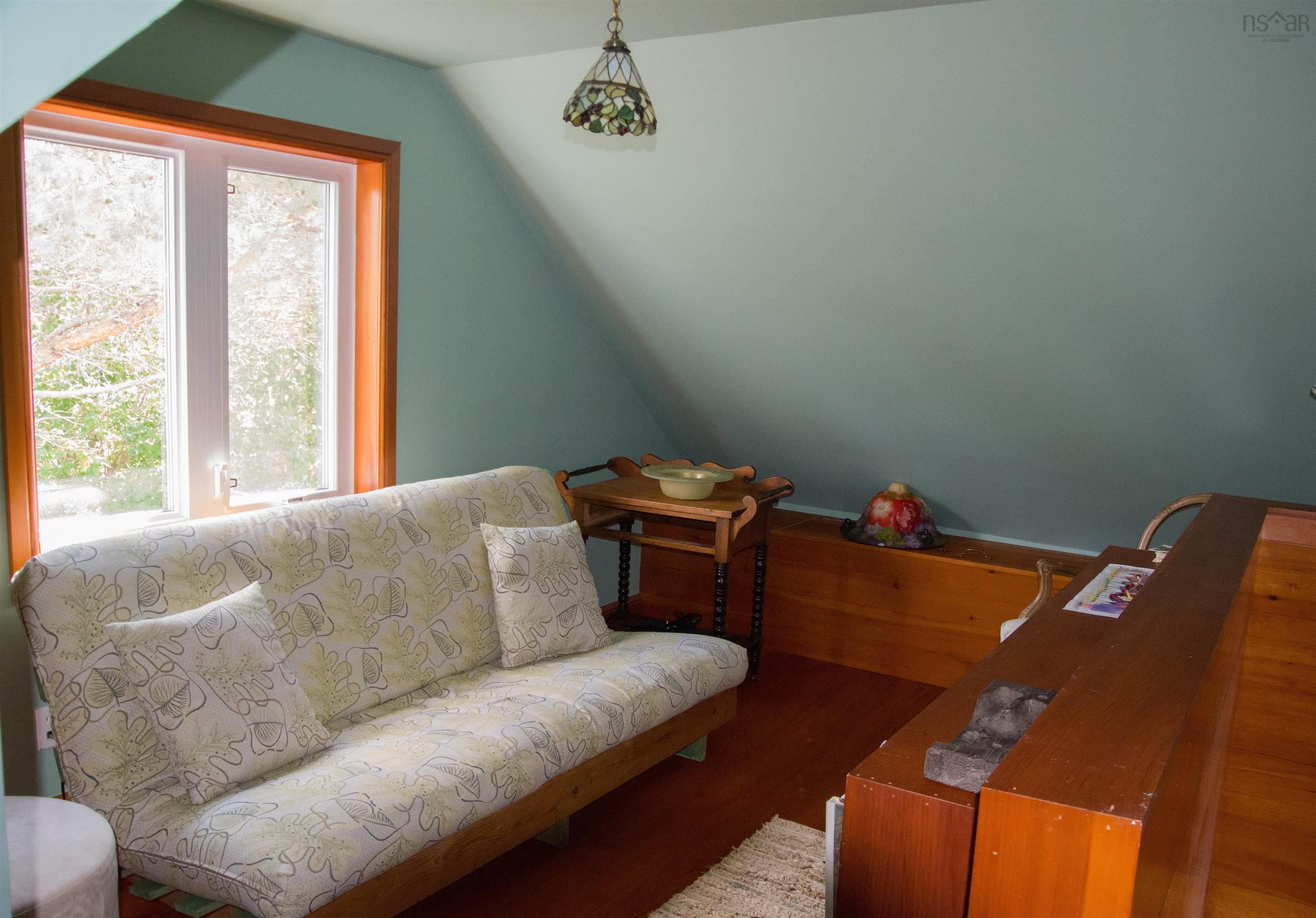 $499,900.00: 3067 320 Highway, D