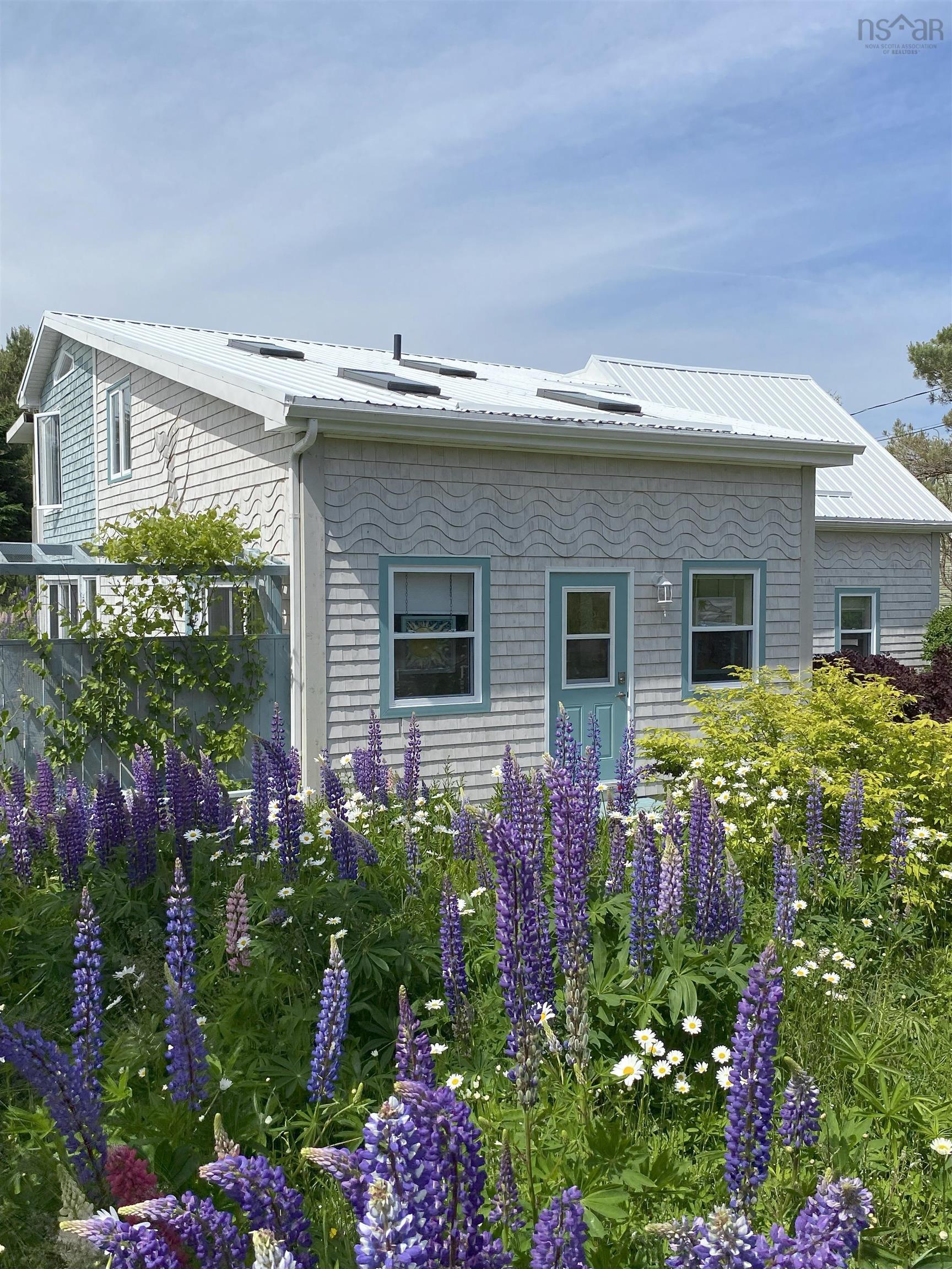 $499,900.00: 3067 320 Highway, D