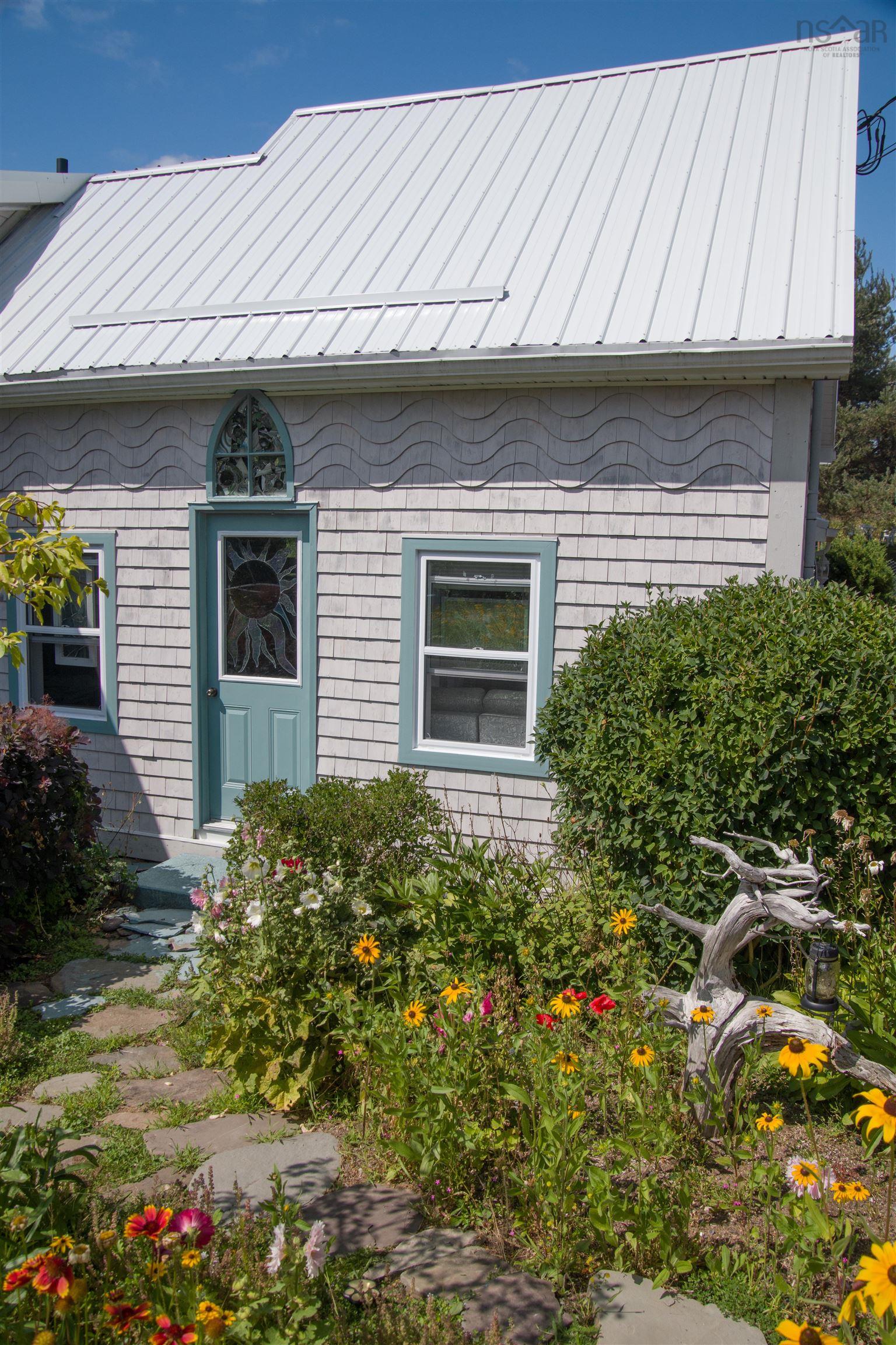 $499,900.00: 3067 320 Highway, D