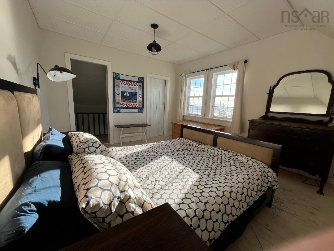 $235,000.00: 257 East Side Ragged Island Road, East Ragged Island