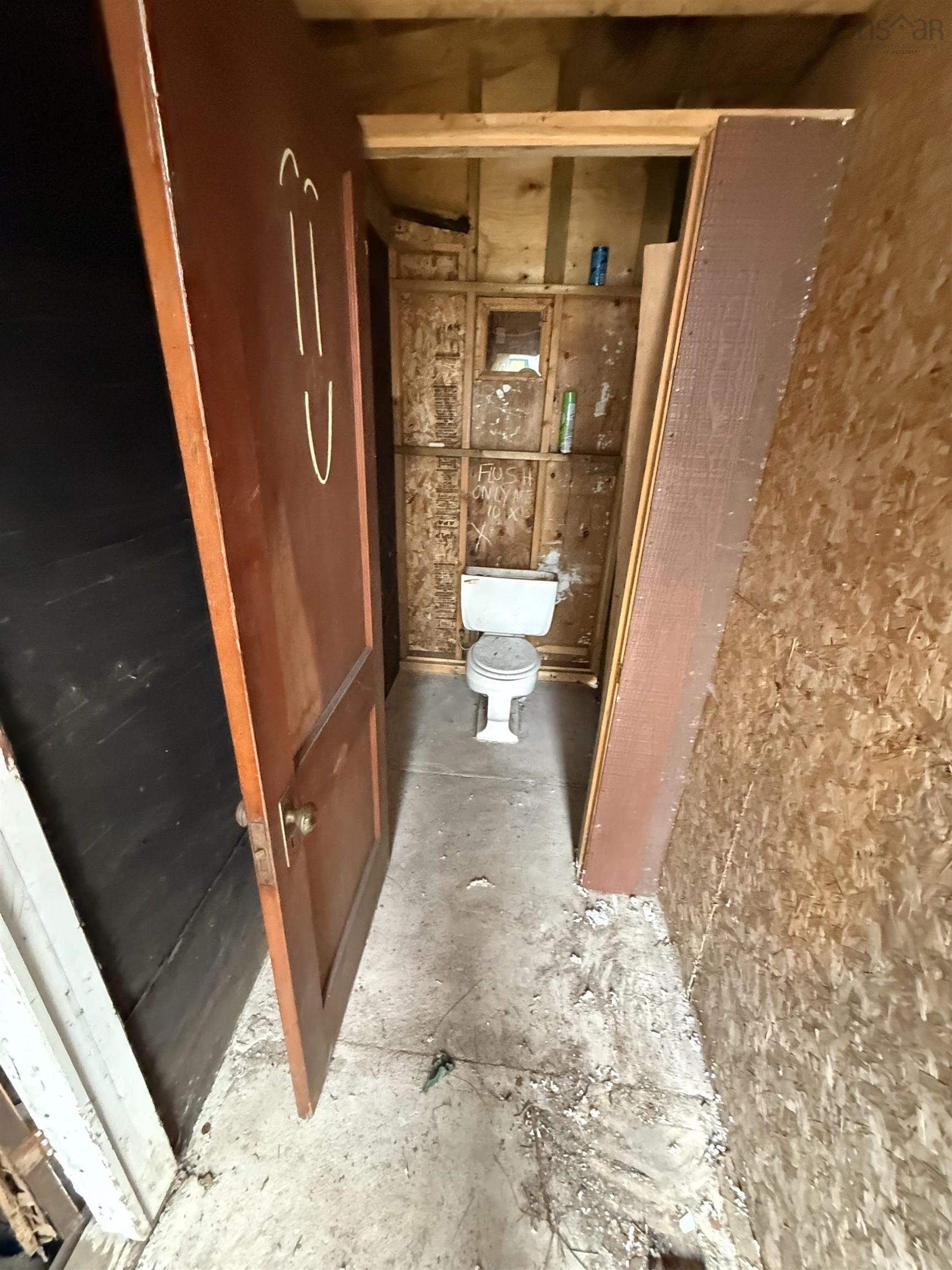 $129,900.00: 1288 MAIN Street, Glace Bay