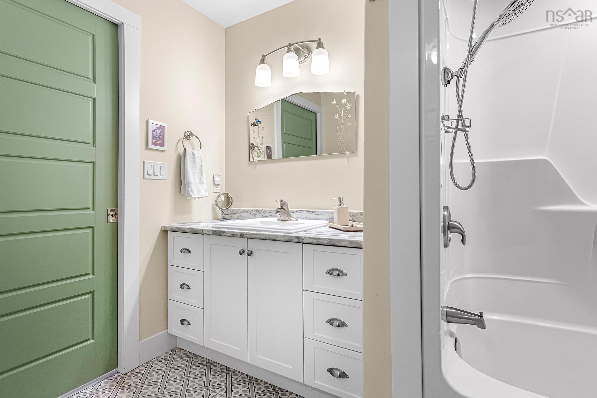 $489,900.00: 30 Elizabeth Avenue, Garlands Crossing