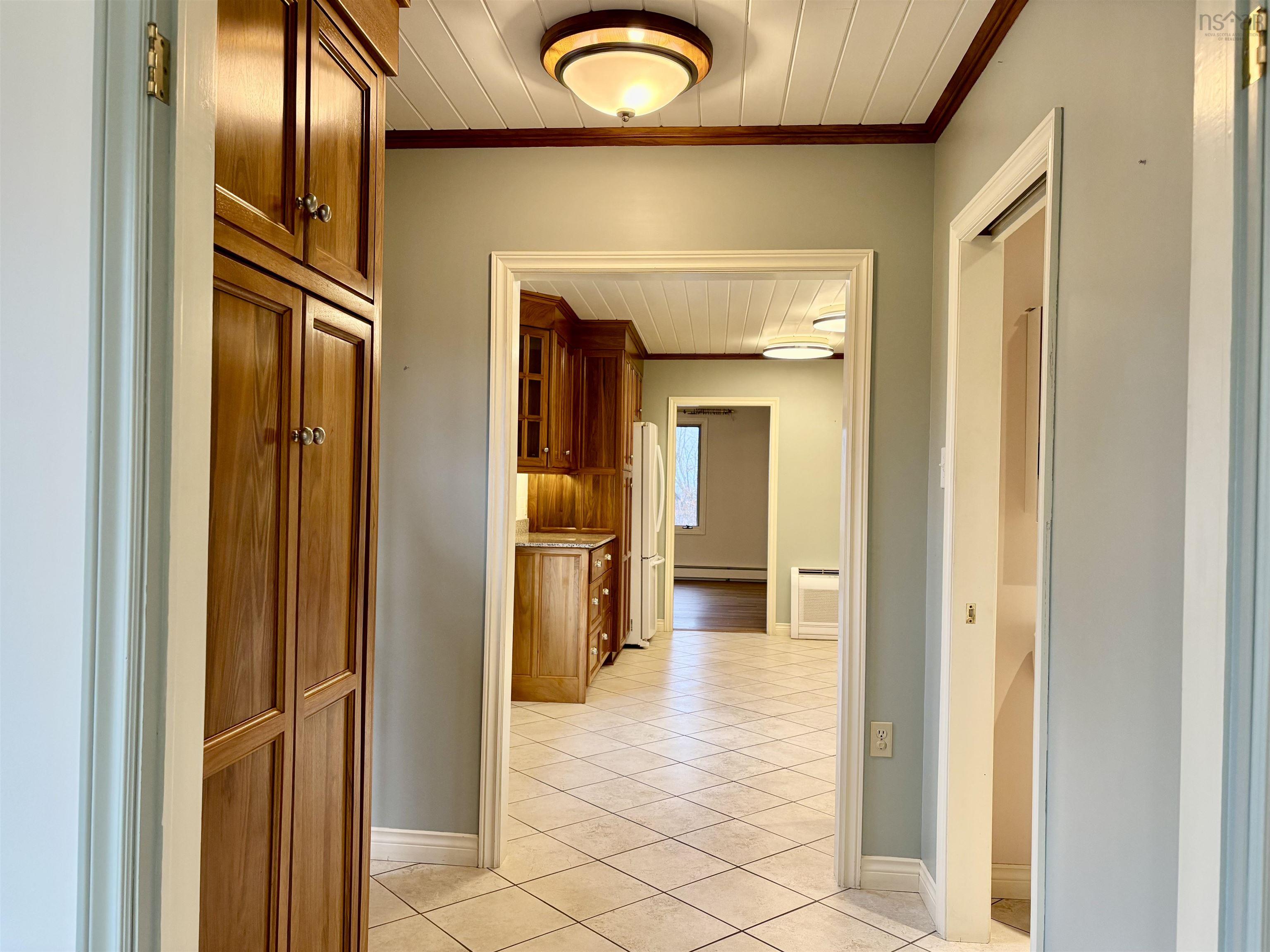 $600,000.00: 5632 Little Harbour Road, Little Harbour