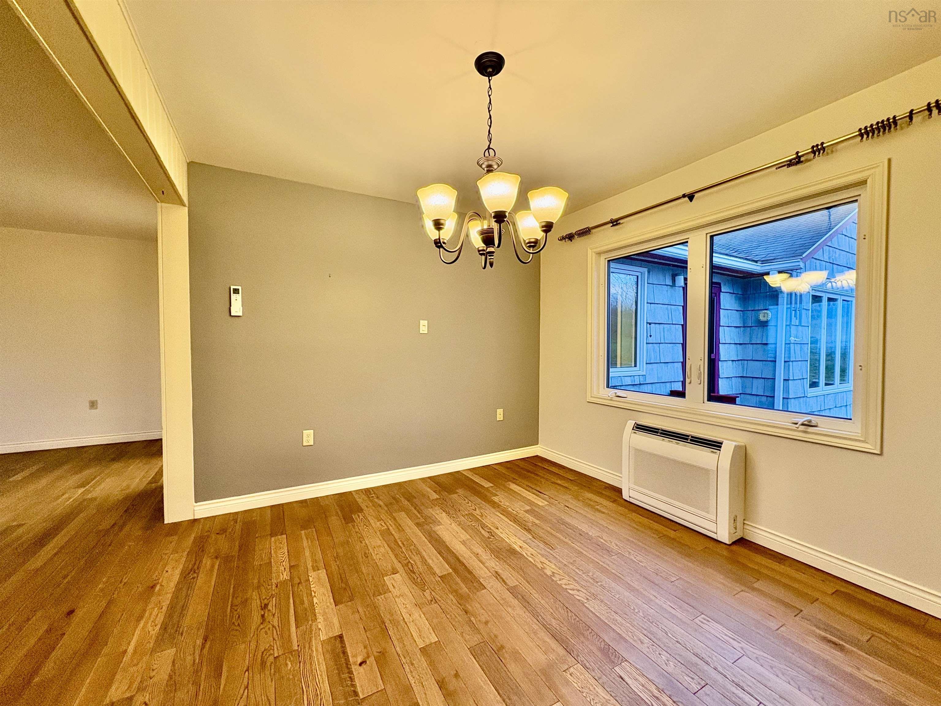 $600,000.00: 5632 Little Harbour Road, Little Harbour