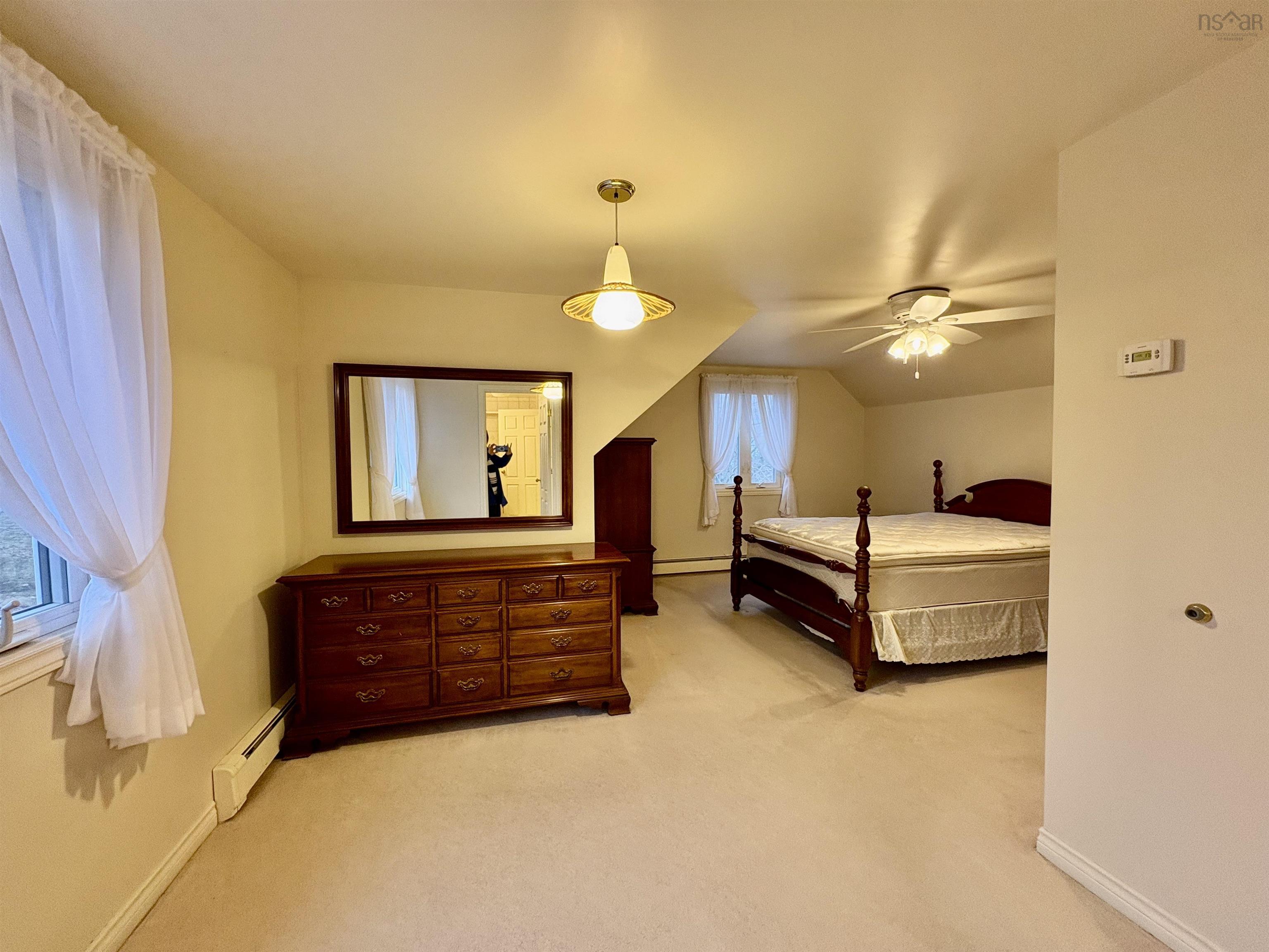 $600,000.00: 5632 Little Harbour Road, Little Harbour