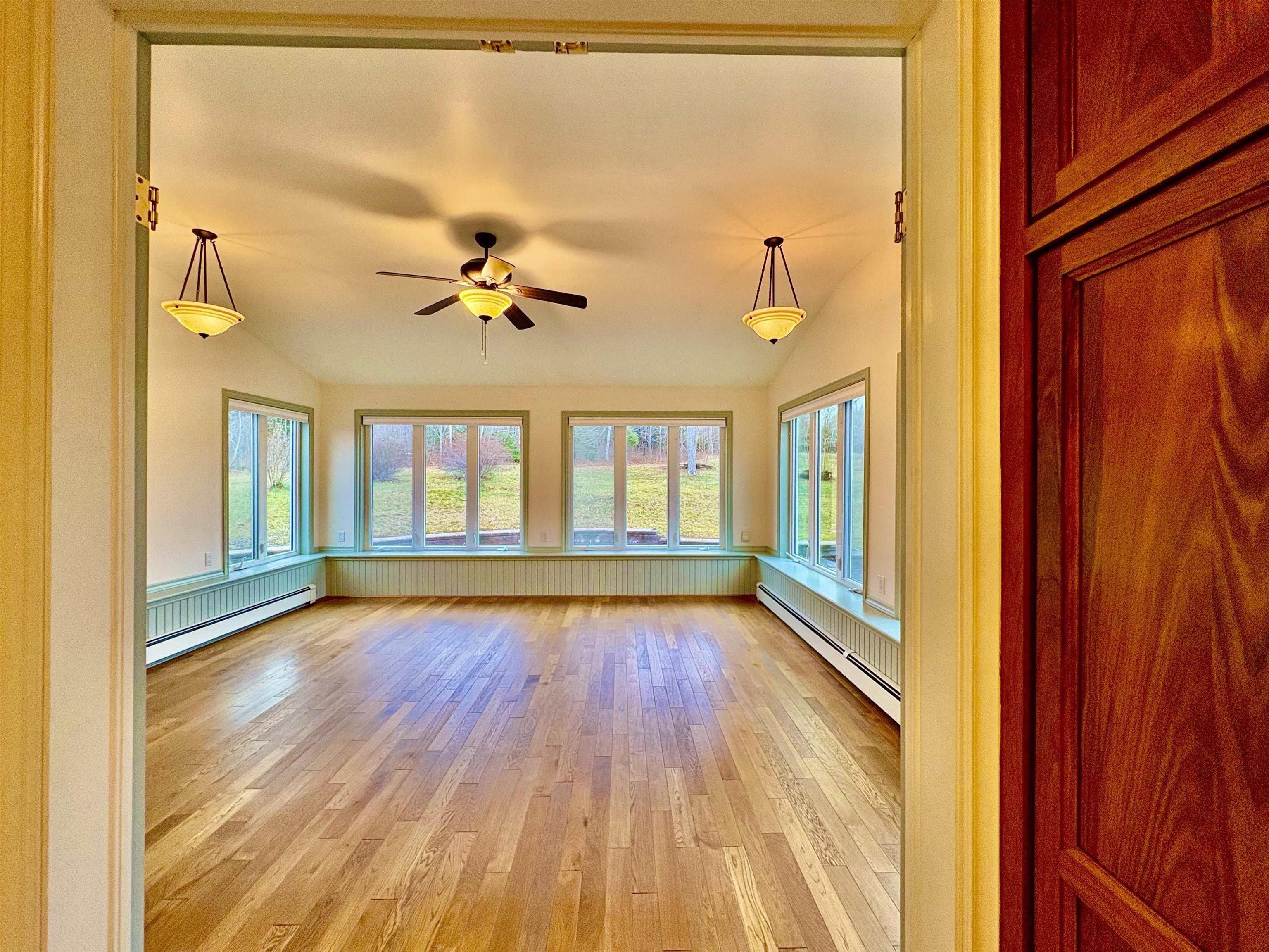 $600,000.00: 5632 Little Harbour Road, Little Harbour