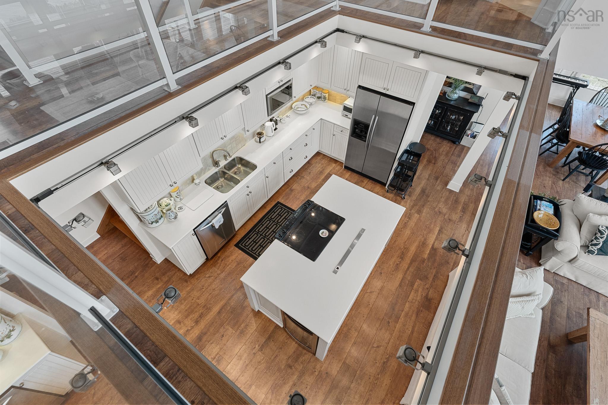 $825,000.00: 1114 Mackenzie Point Road, West Bay Marshes