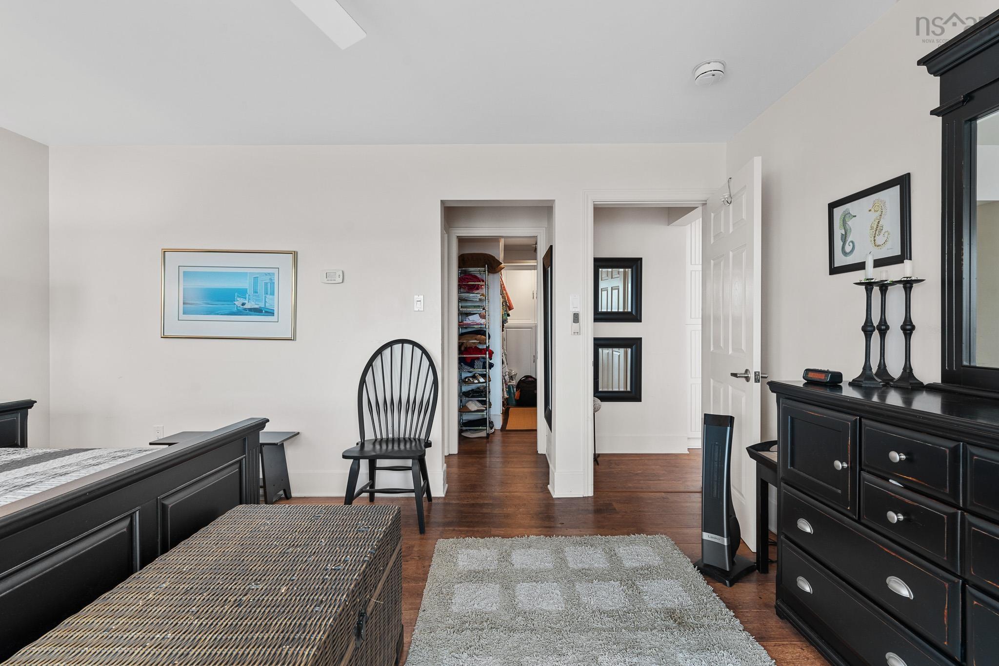 $825,000.00: 1114 Mackenzie Point Road, West Bay Marshes