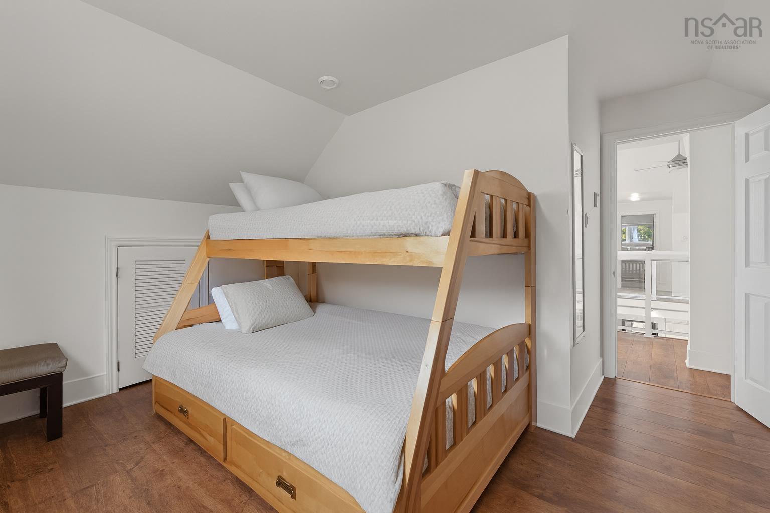 $825,000.00: 1114 Mackenzie Point Road, West Bay Marshes