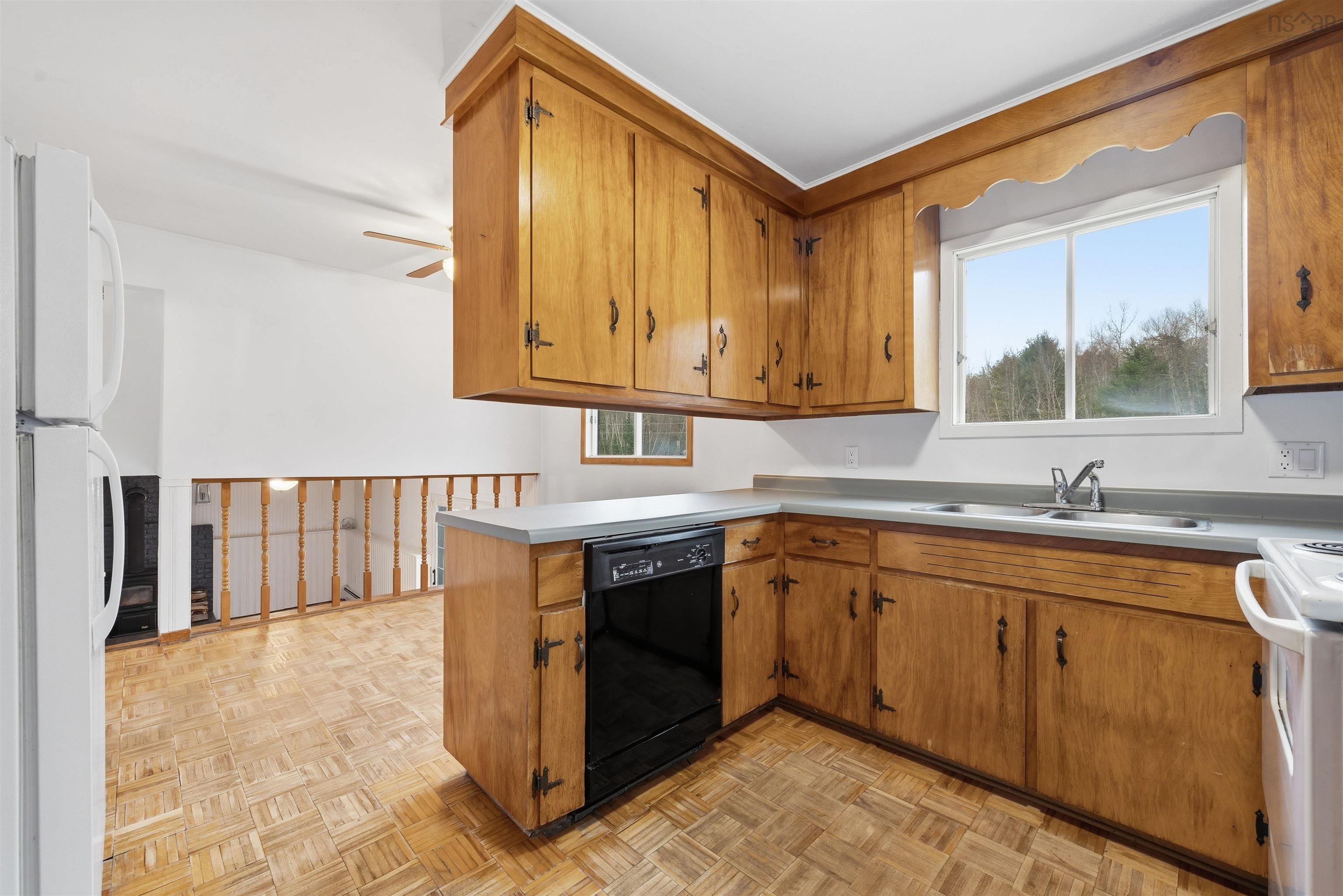 $367,500.00: 34 Freeman Veinot Road, Blockhouse