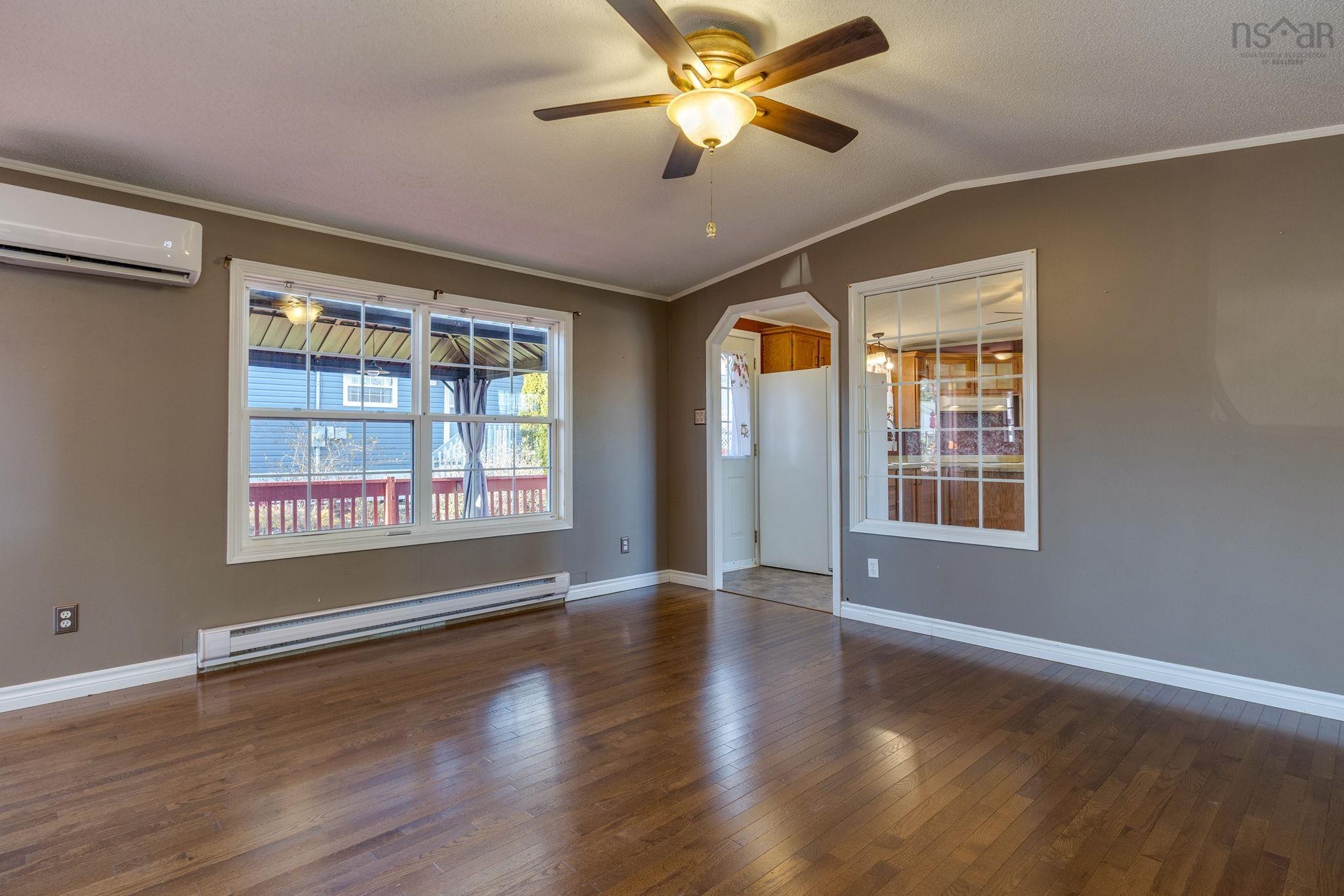 12 Eighth Street, Lucasville, NS (MLS 202528794)