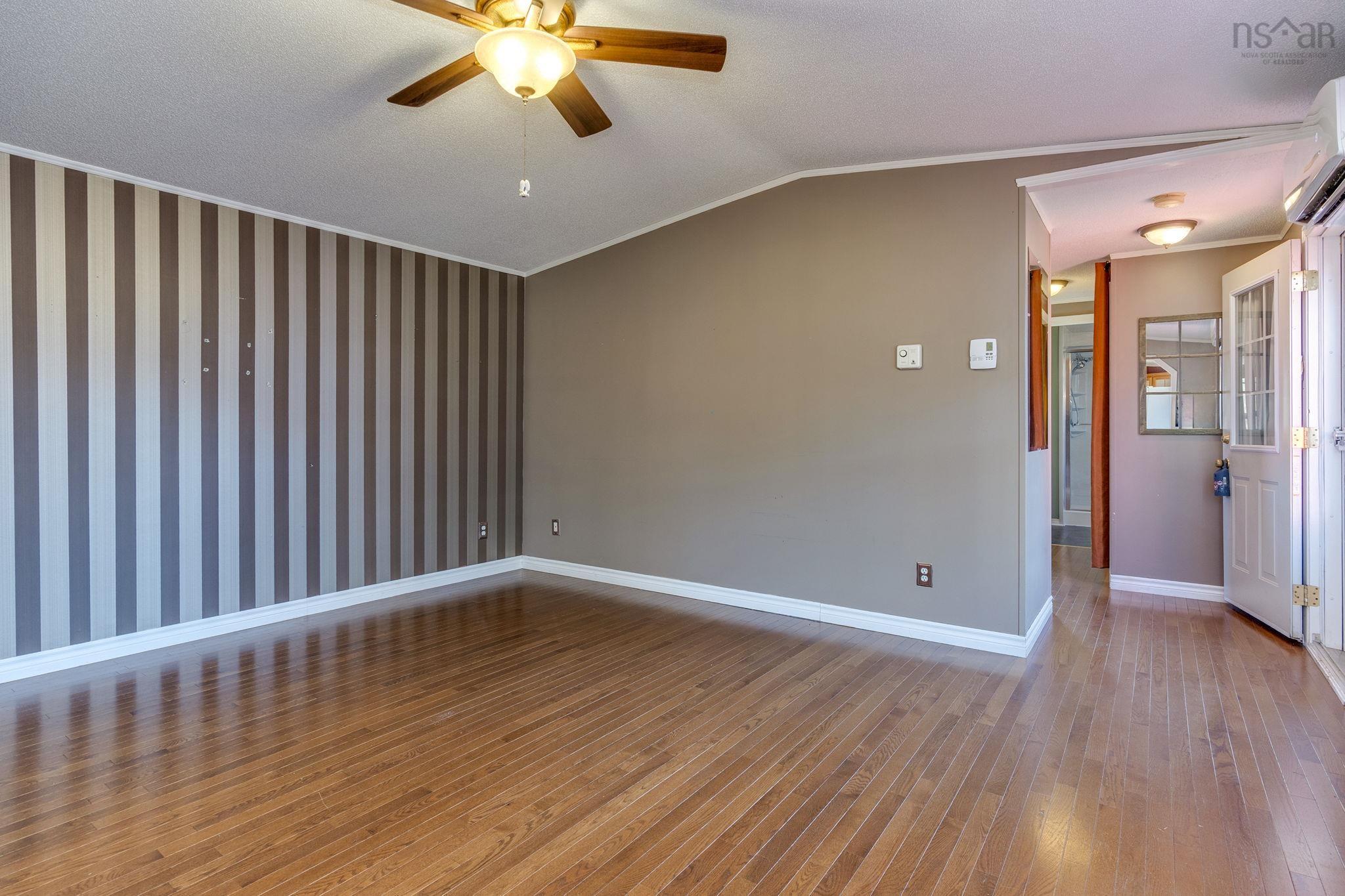 12 Eighth Street, Lucasville, NS (MLS 202528794)