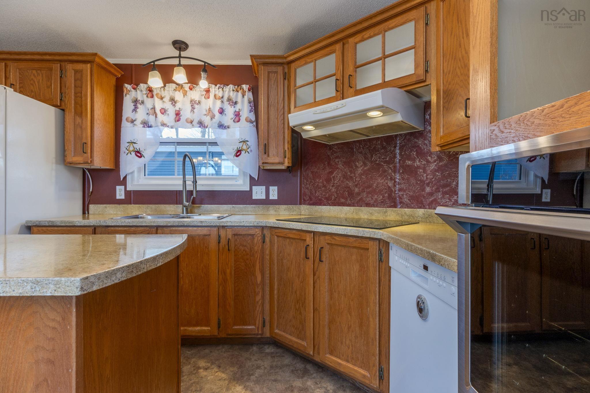 12 Eighth Street, Lucasville, NS (MLS 202528794)