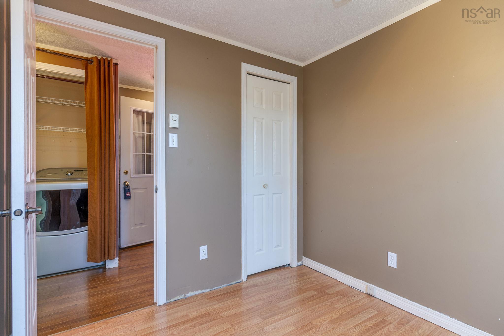 12 Eighth Street, Lucasville, NS (MLS 202528794)