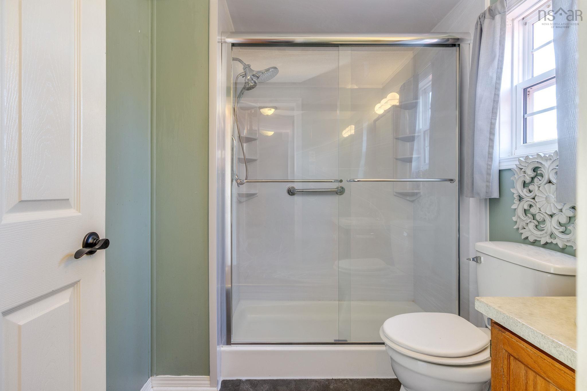 12 Eighth Street, Lucasville, NS (MLS 202528794)