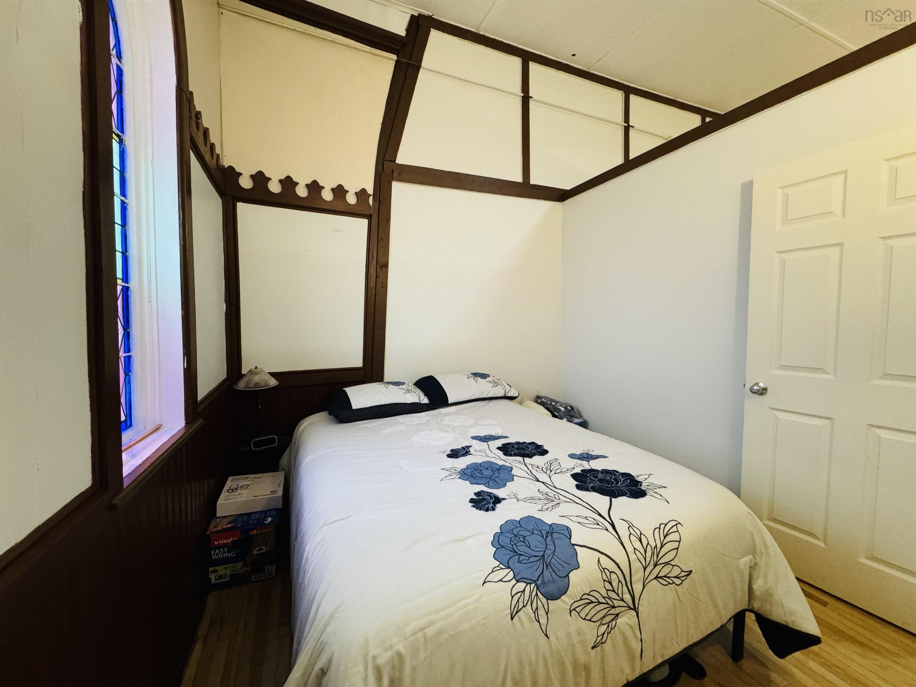 $139,900.00: 183 Pearl Street, River Hebert