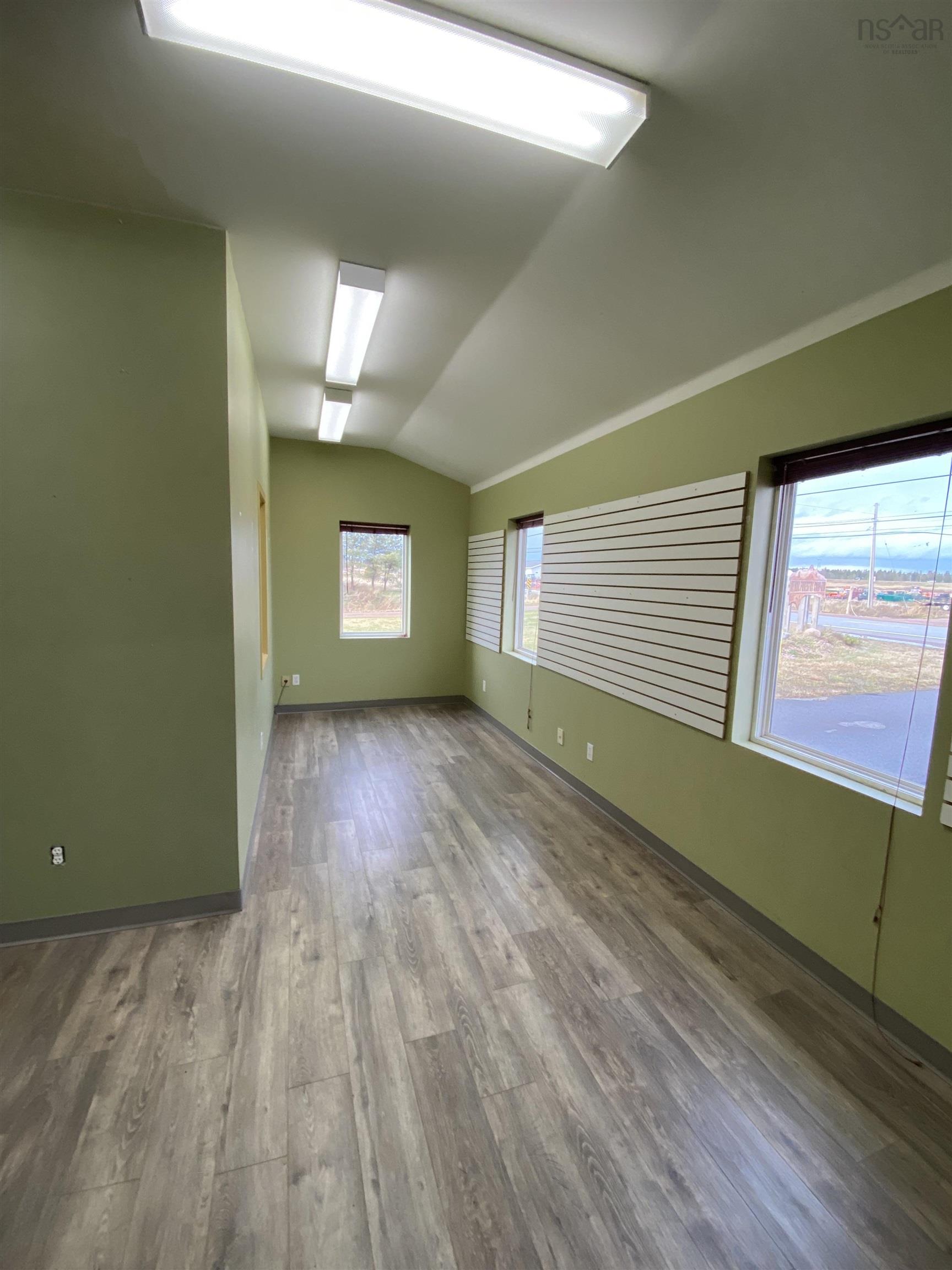 $349,000.00: 21397 Highway 2, Fort Lawrence