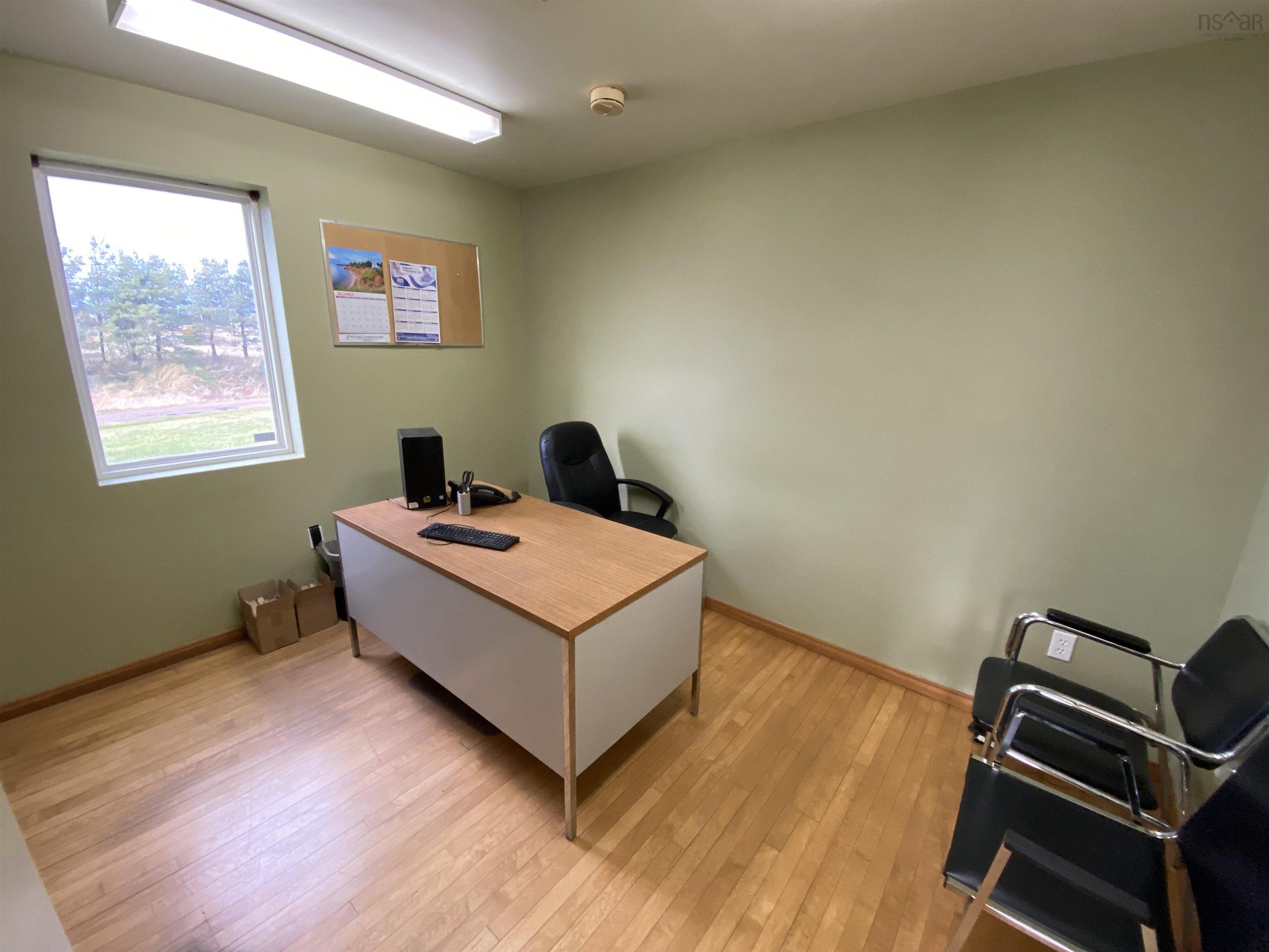 $349,000.00: 21397 Highway 2, Fort Lawrence