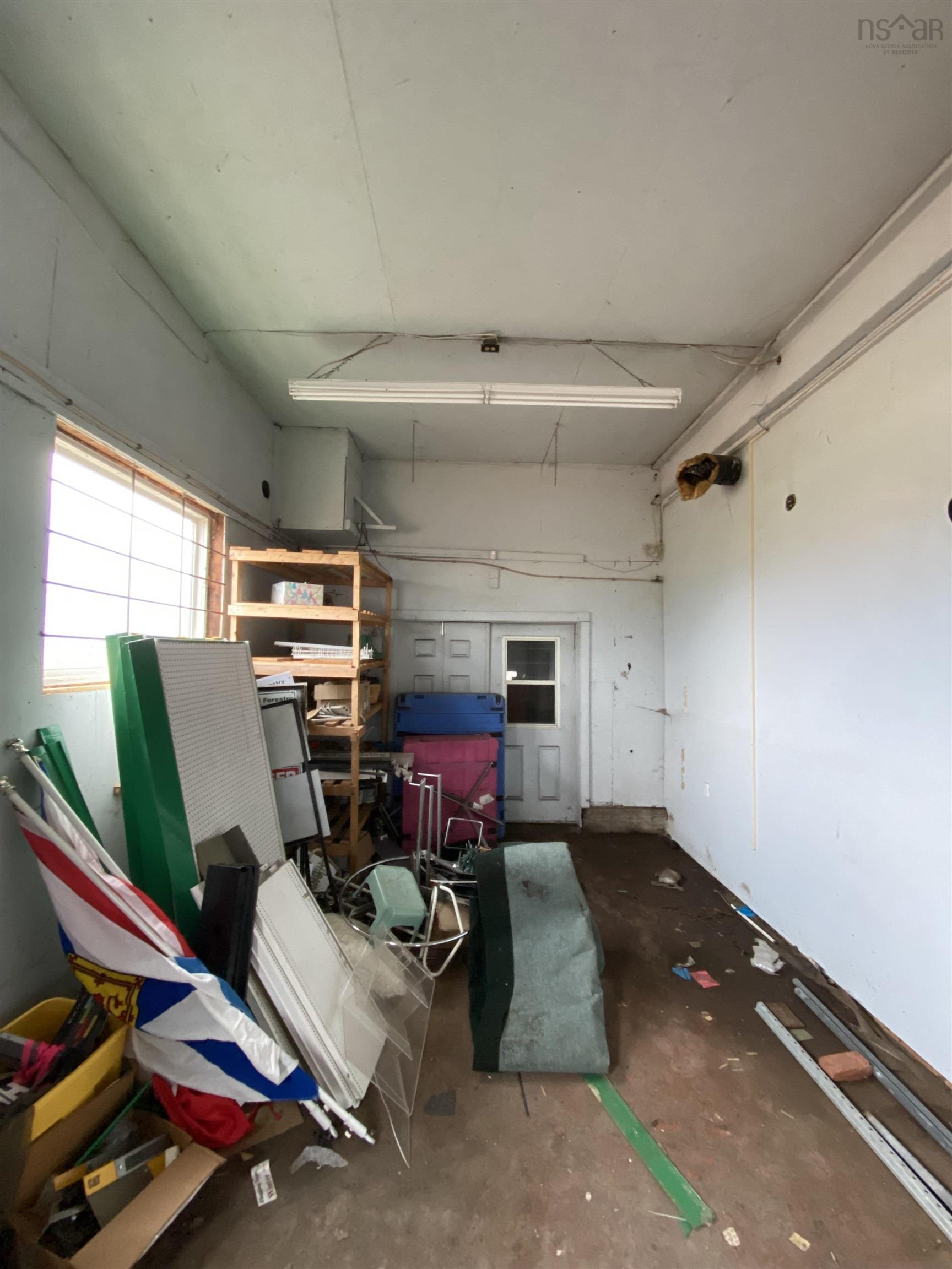 $349,000.00: 21397 Highway 2, Fort Lawrence