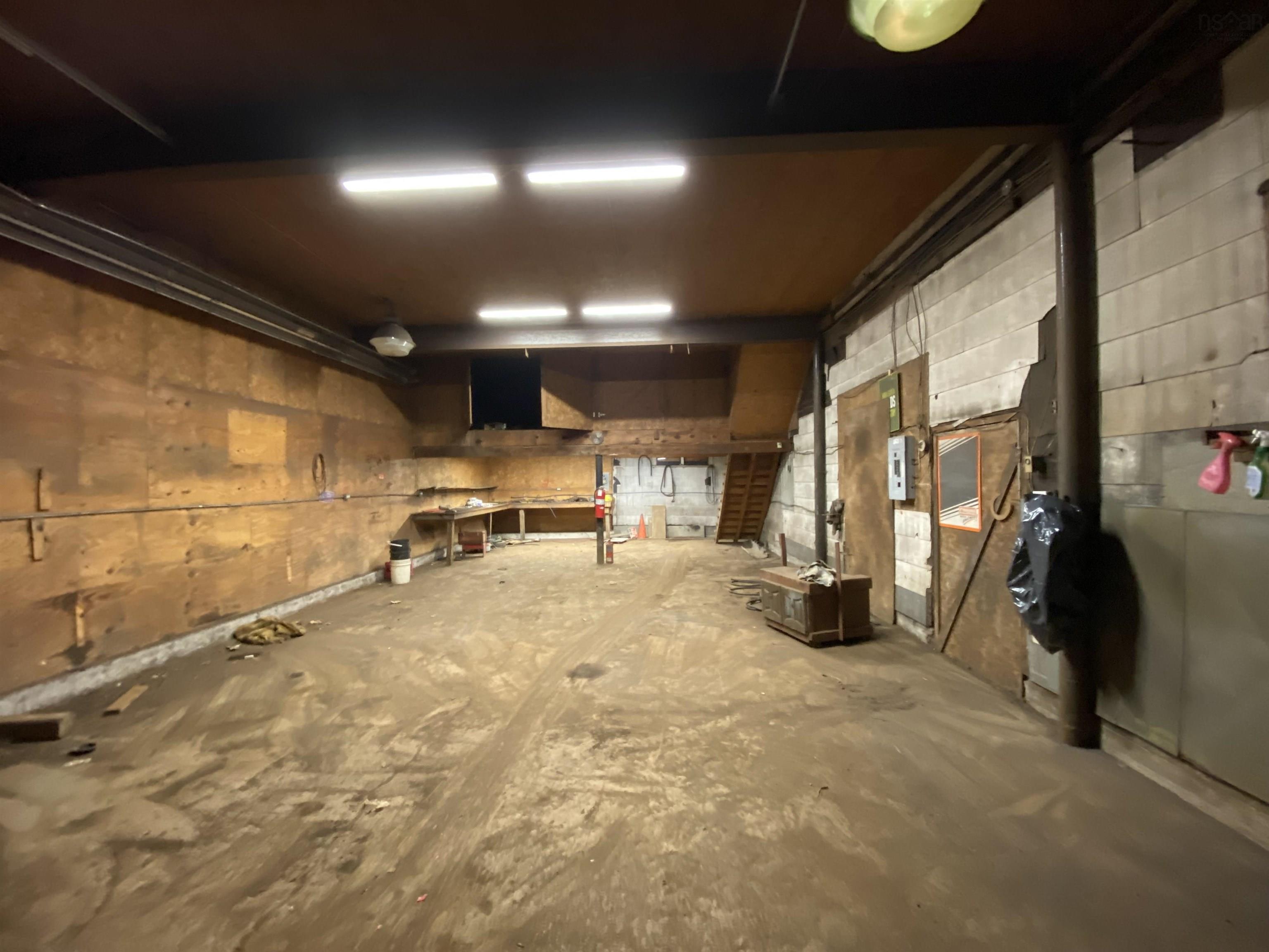 $349,000.00: 21397 Highway 2, Fort Lawrence