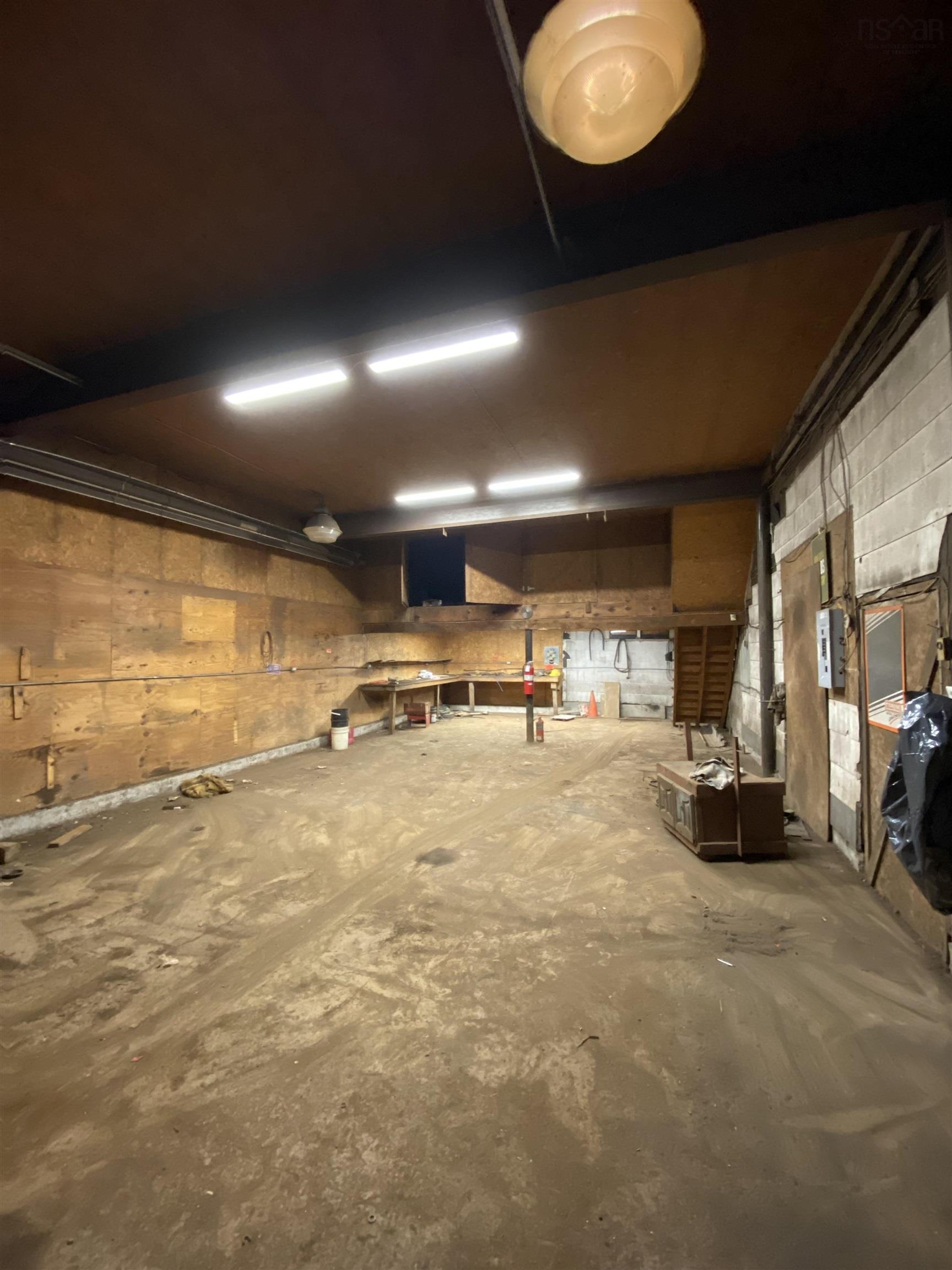 $349,000.00: 21397 Highway 2, Fort Lawrence