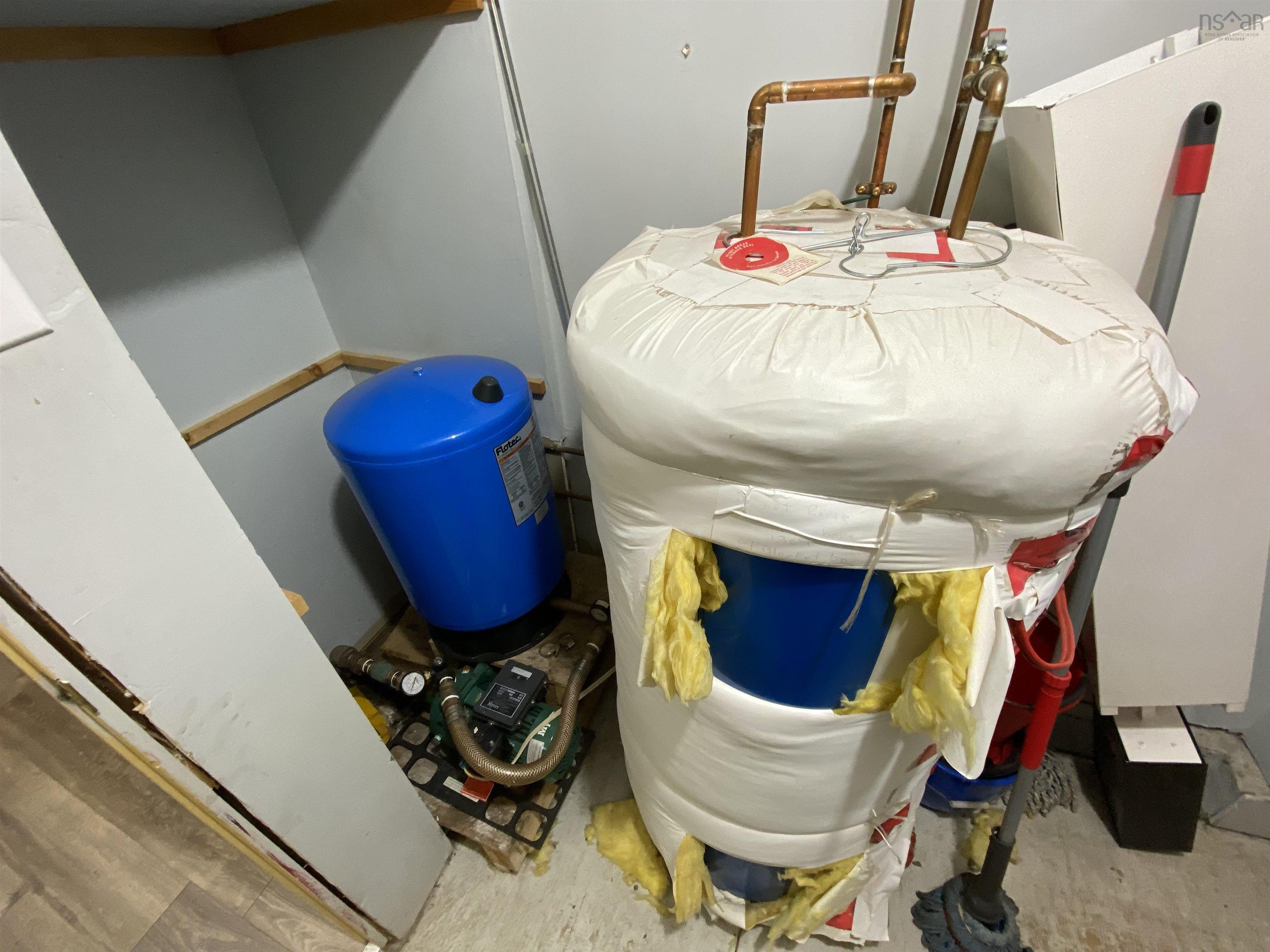 $349,000.00: 21397 Highway 2, Fort Lawrence