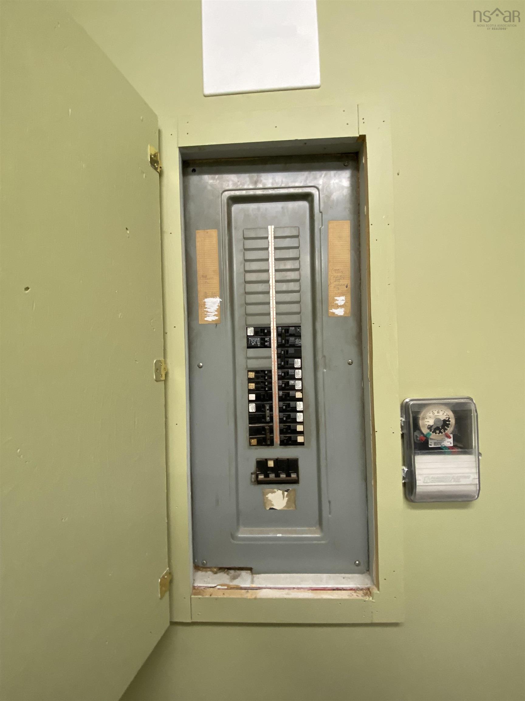 $349,000.00: 21397 Highway 2, Fort Lawrence