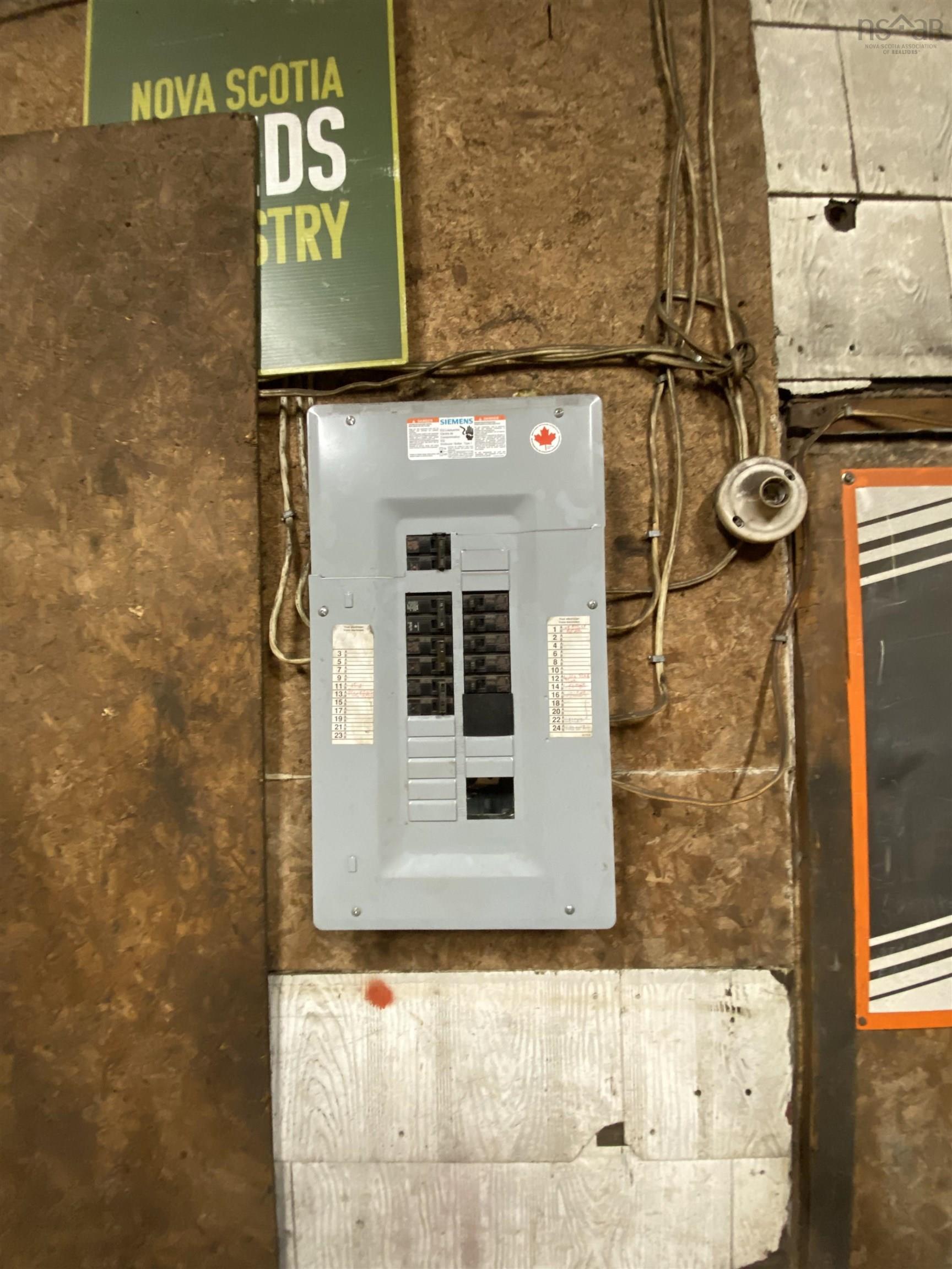 $349,000.00: 21397 Highway 2, Fort Lawrence