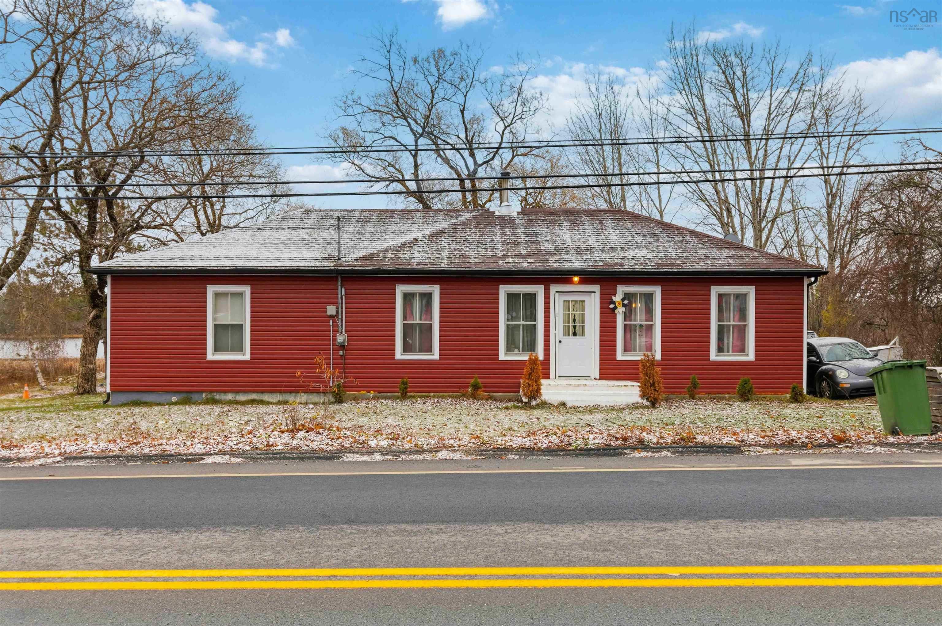 $265,000.00: 9773 Highway 8, Caledonia