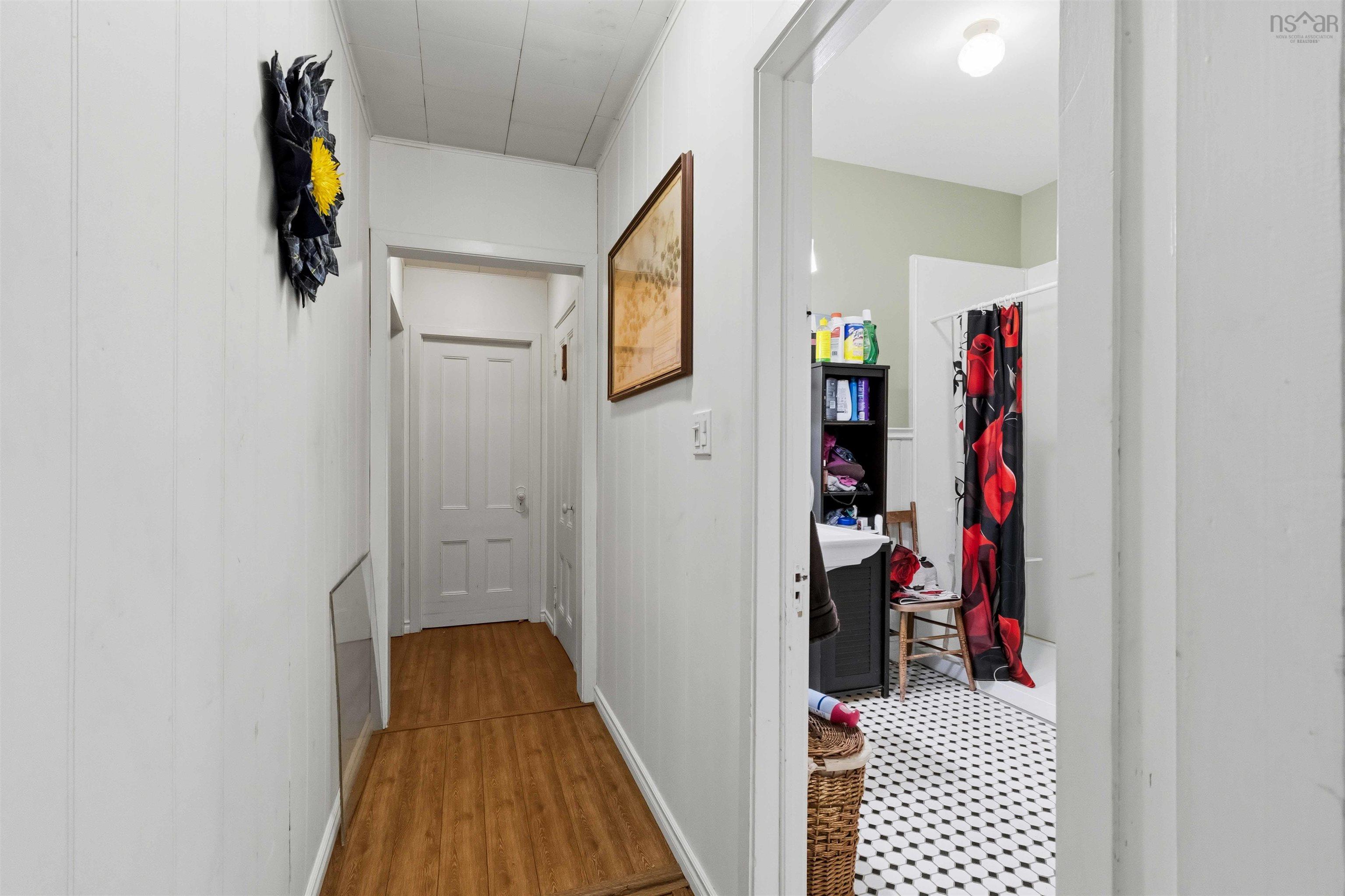 $265,000.00: 9773 Highway 8, Caledonia