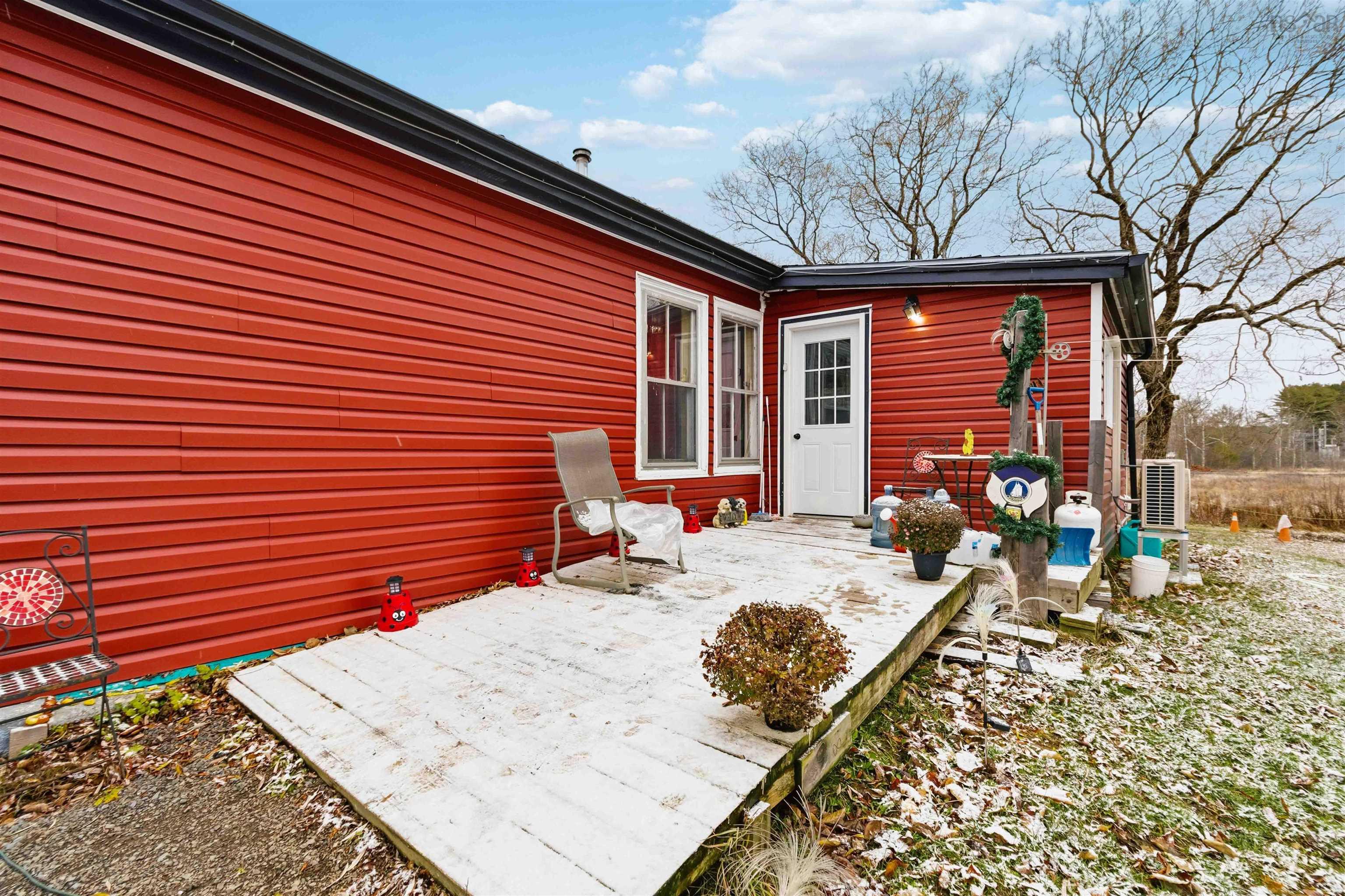 $265,000.00: 9773 Highway 8, Caledonia