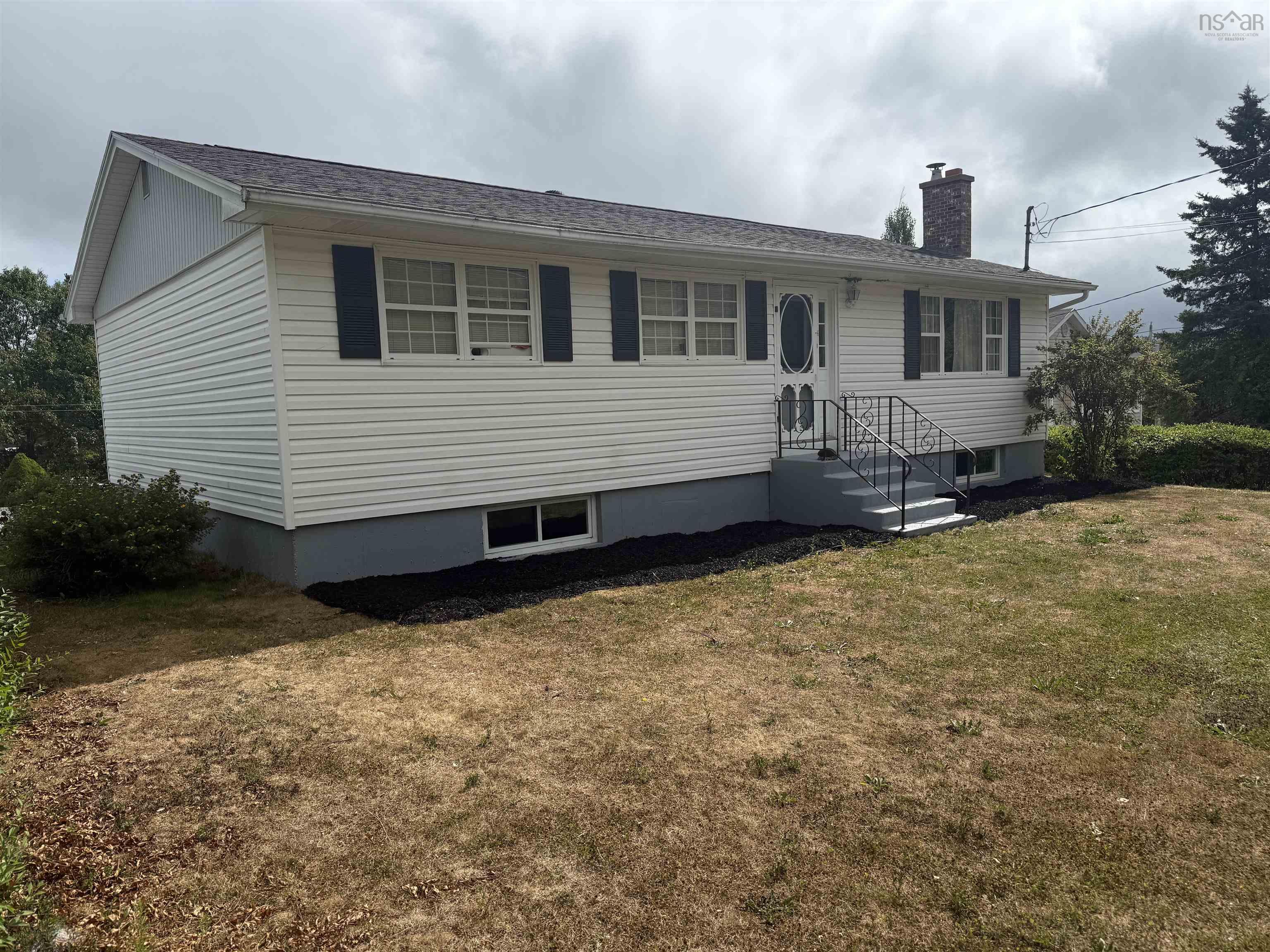 $439,900.00: 21 John Murray Drive, Enfield