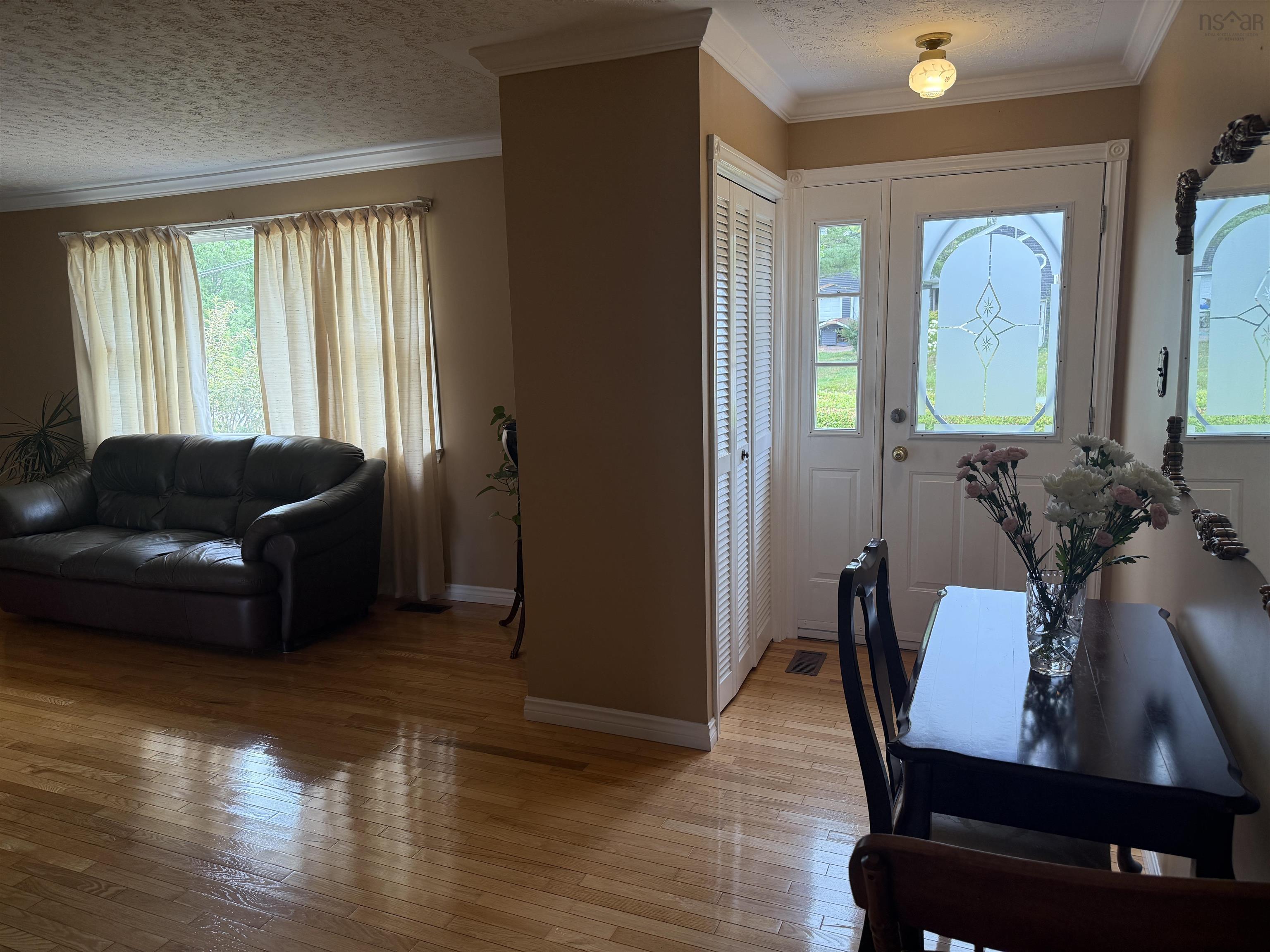 $439,900.00: 21 John Murray Drive, Enfield