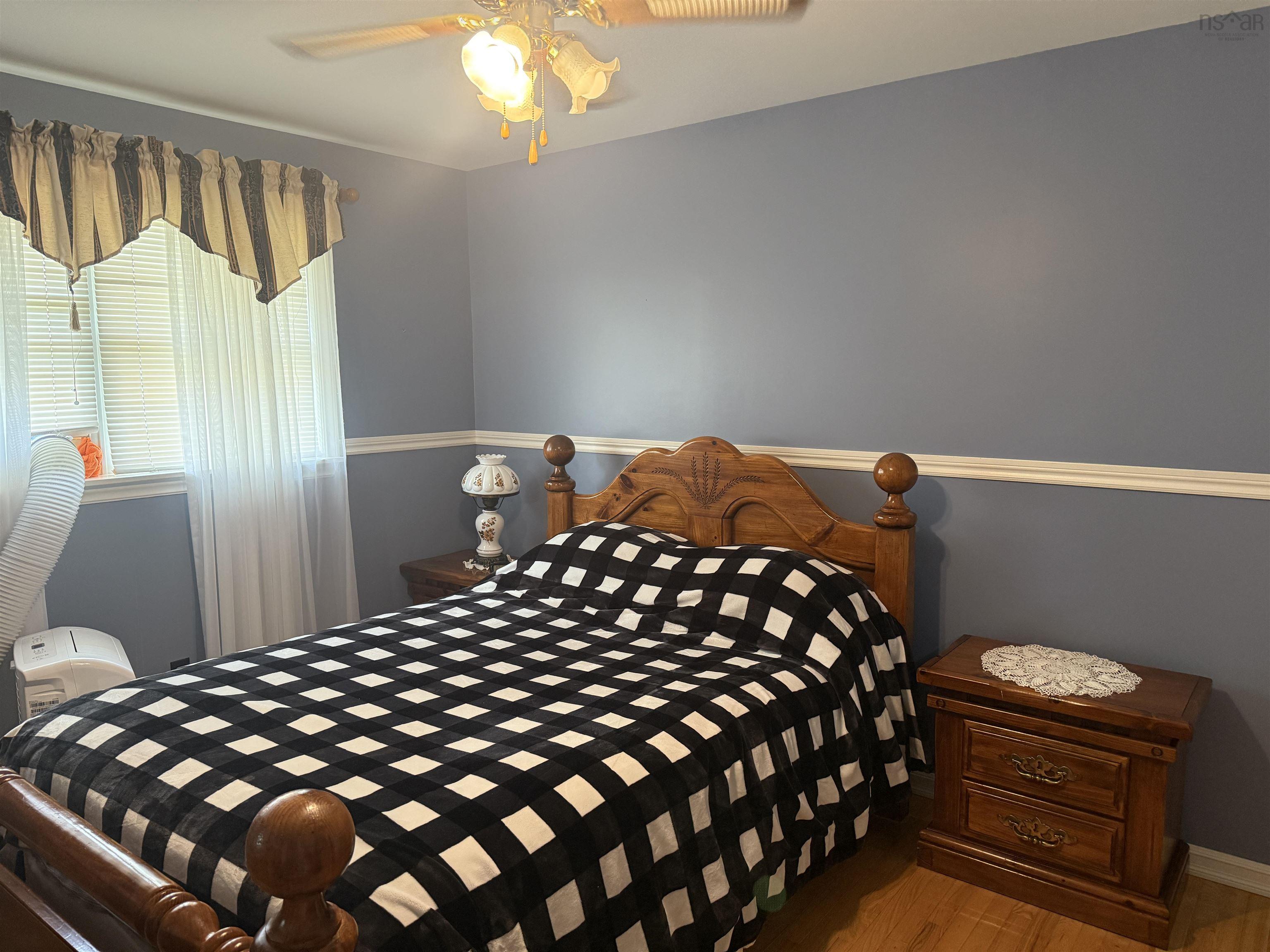 $439,900.00: 21 John Murray Drive, Enfield