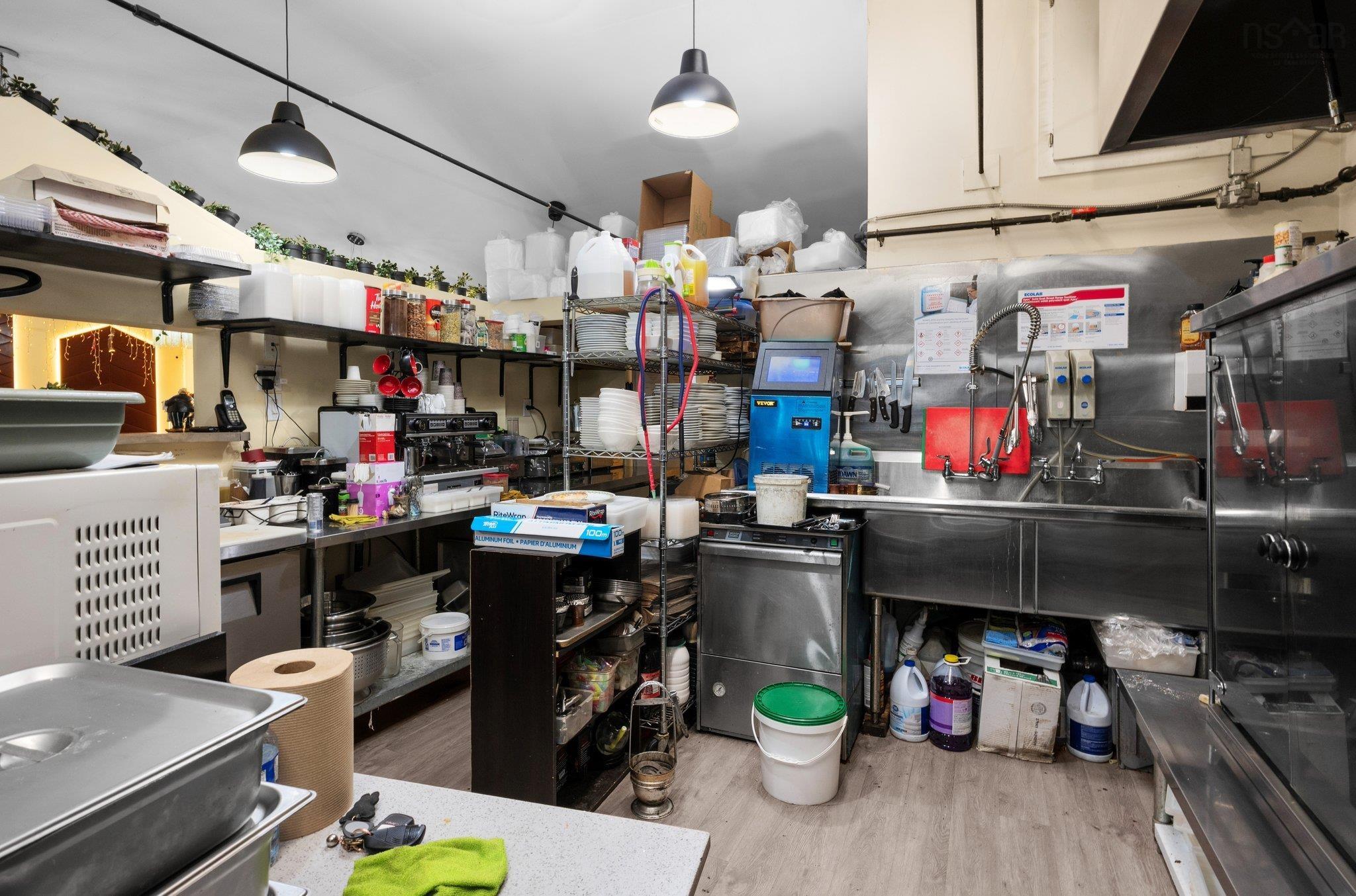 815 Bedford Highway, Halifax, NS (MLS 202528810)