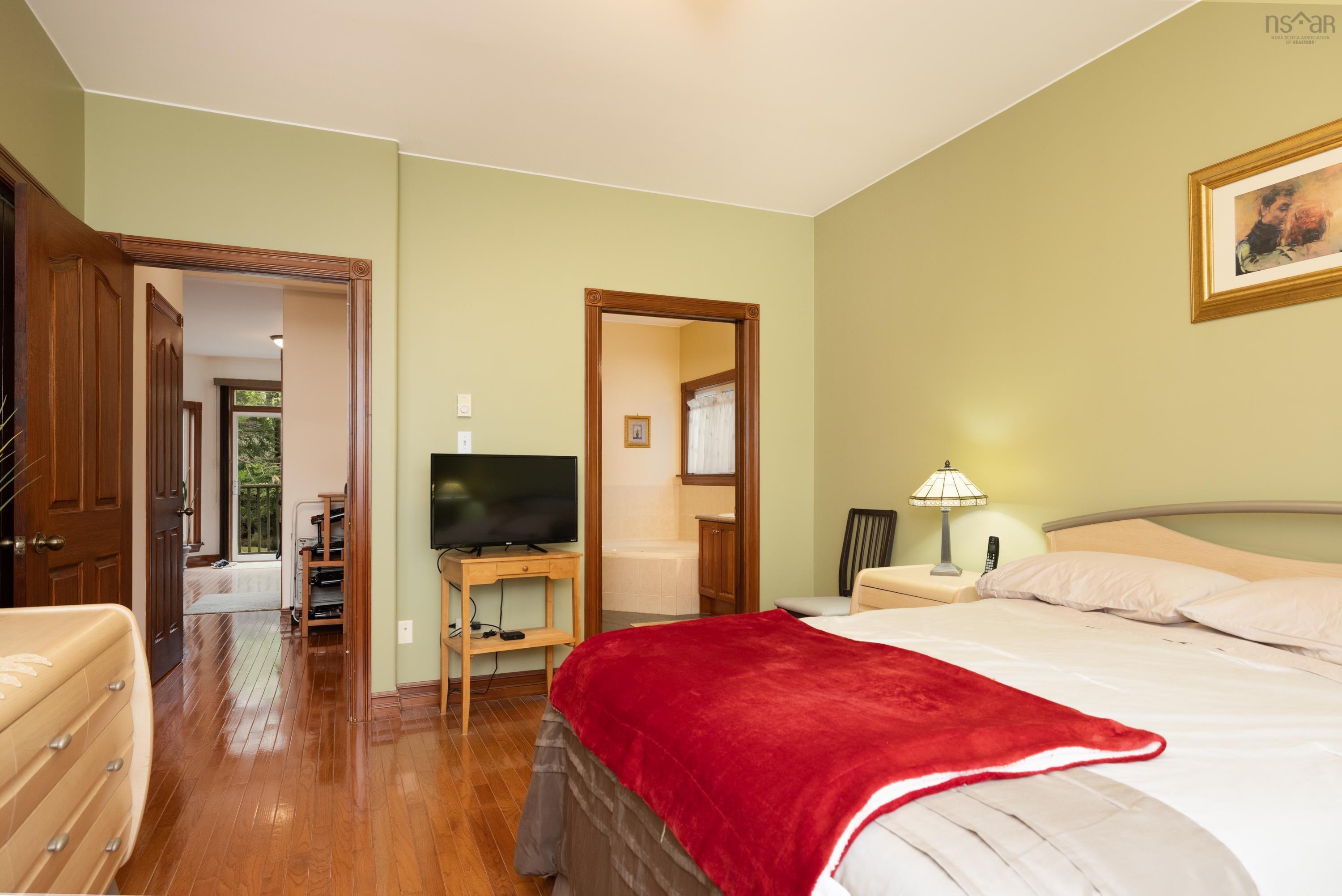 11 Millview Avenue, Bedford, NS (MLS 202528816)