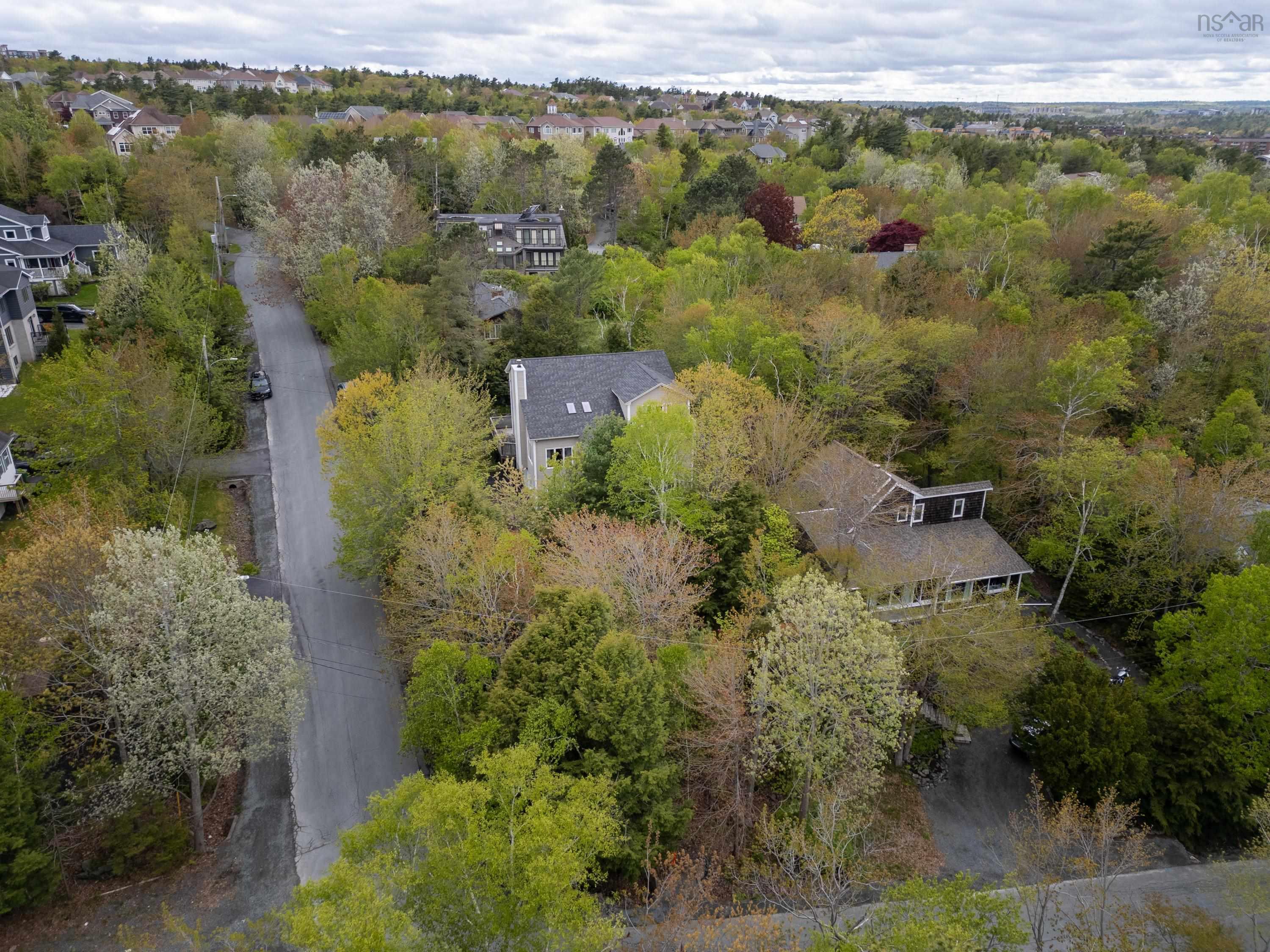 11 Millview Avenue, Bedford, NS (MLS 202528816)