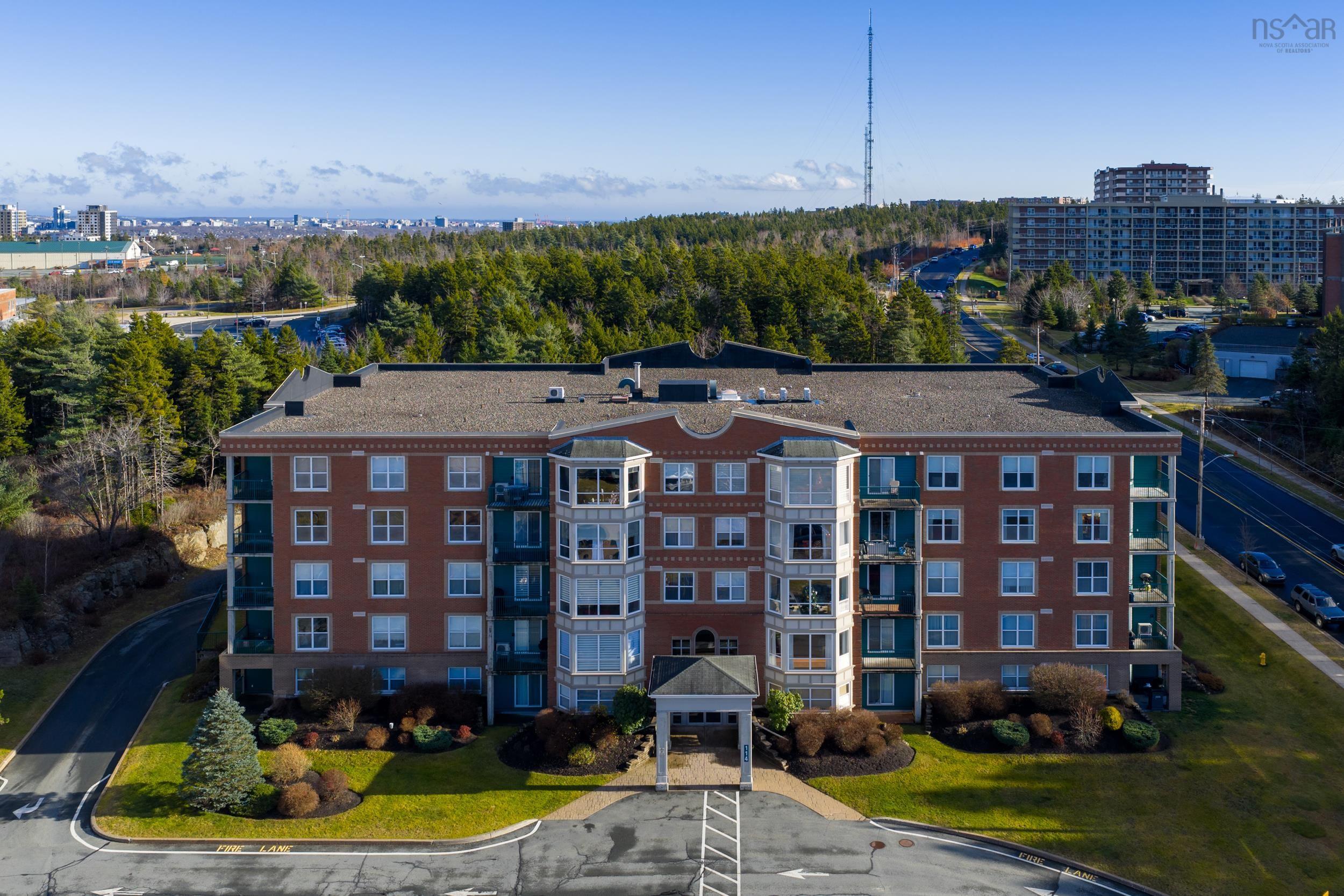 404 114 Regency Park Drive, Halifax, NS (MLS 202528829)