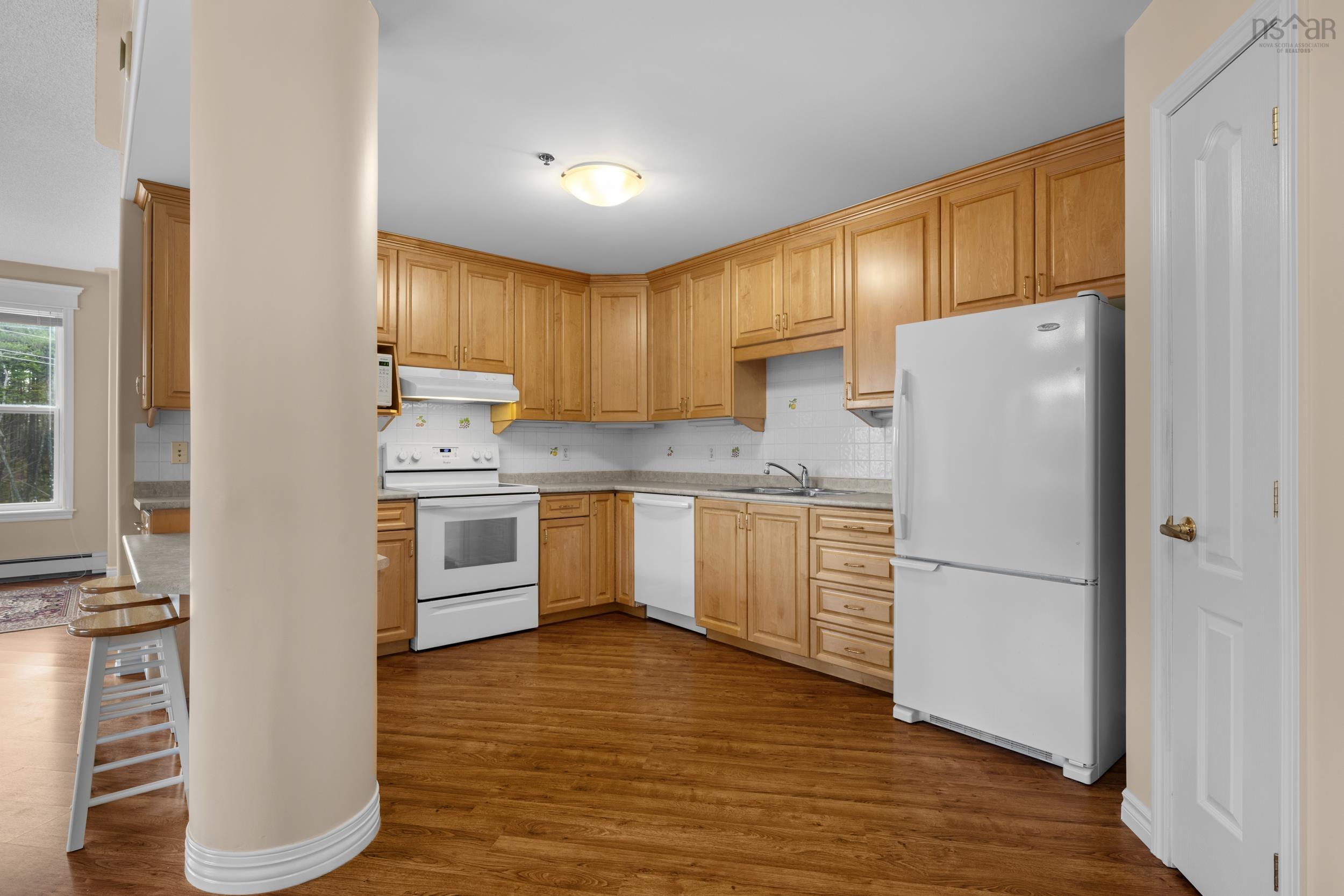 404 114 Regency Park Drive, Halifax, NS (MLS 202528829)