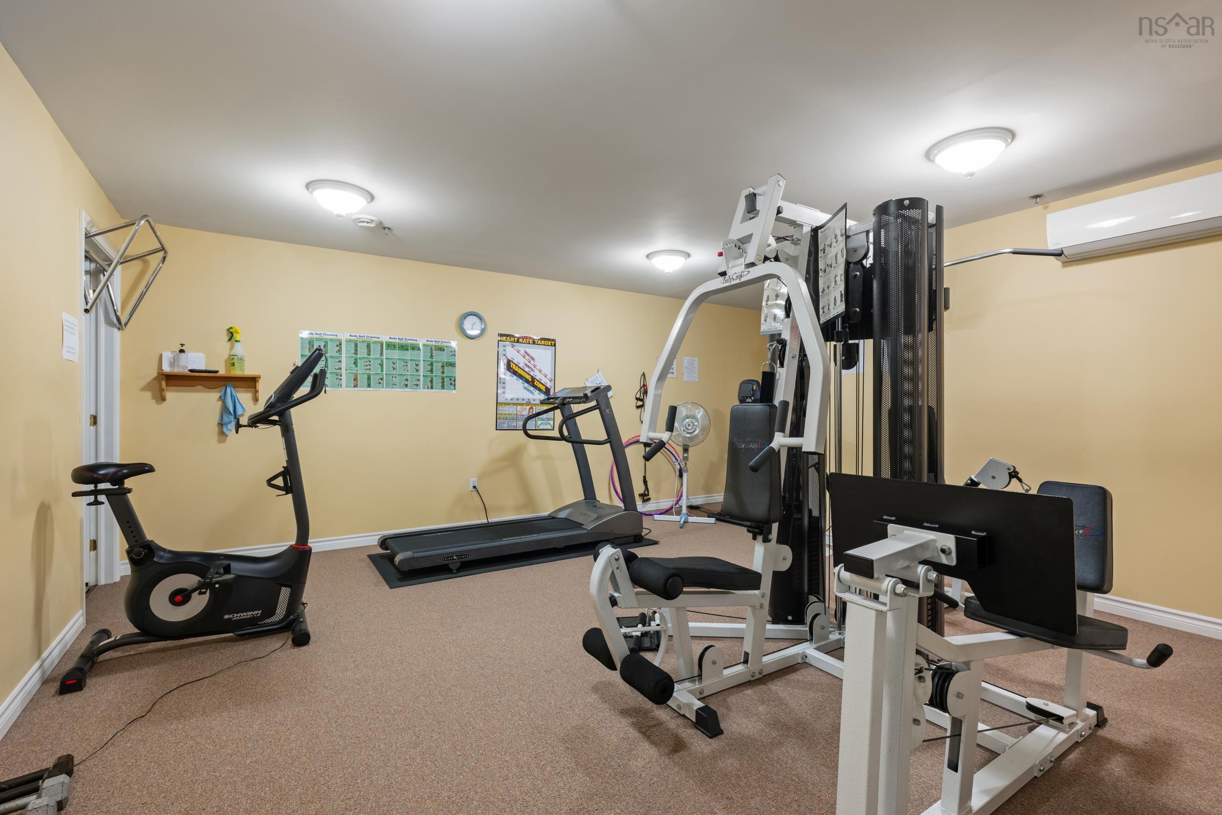 404 114 Regency Park Drive, Halifax, NS (MLS 202528829)