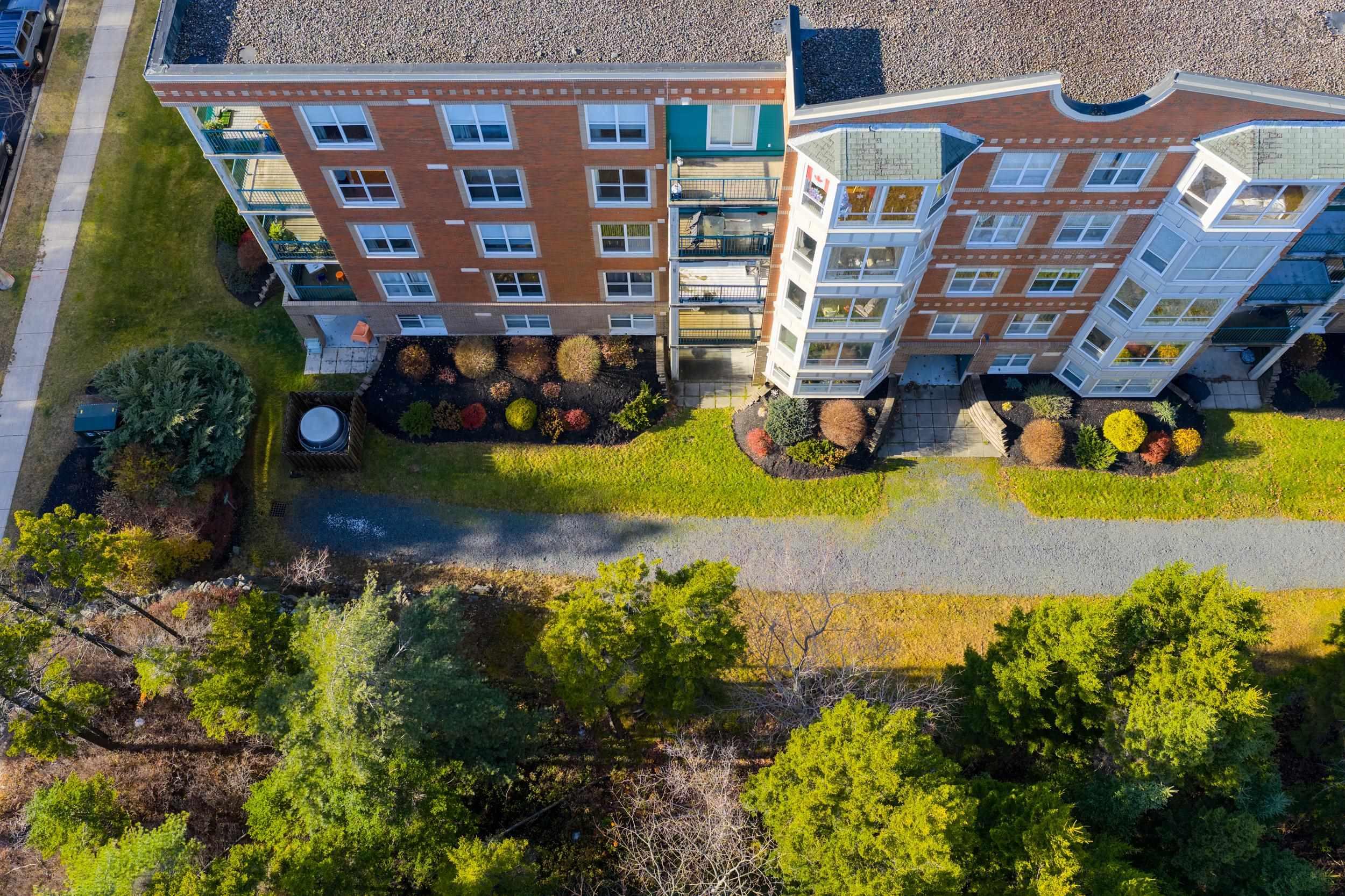 404 114 Regency Park Drive, Halifax, NS (MLS 202528829)