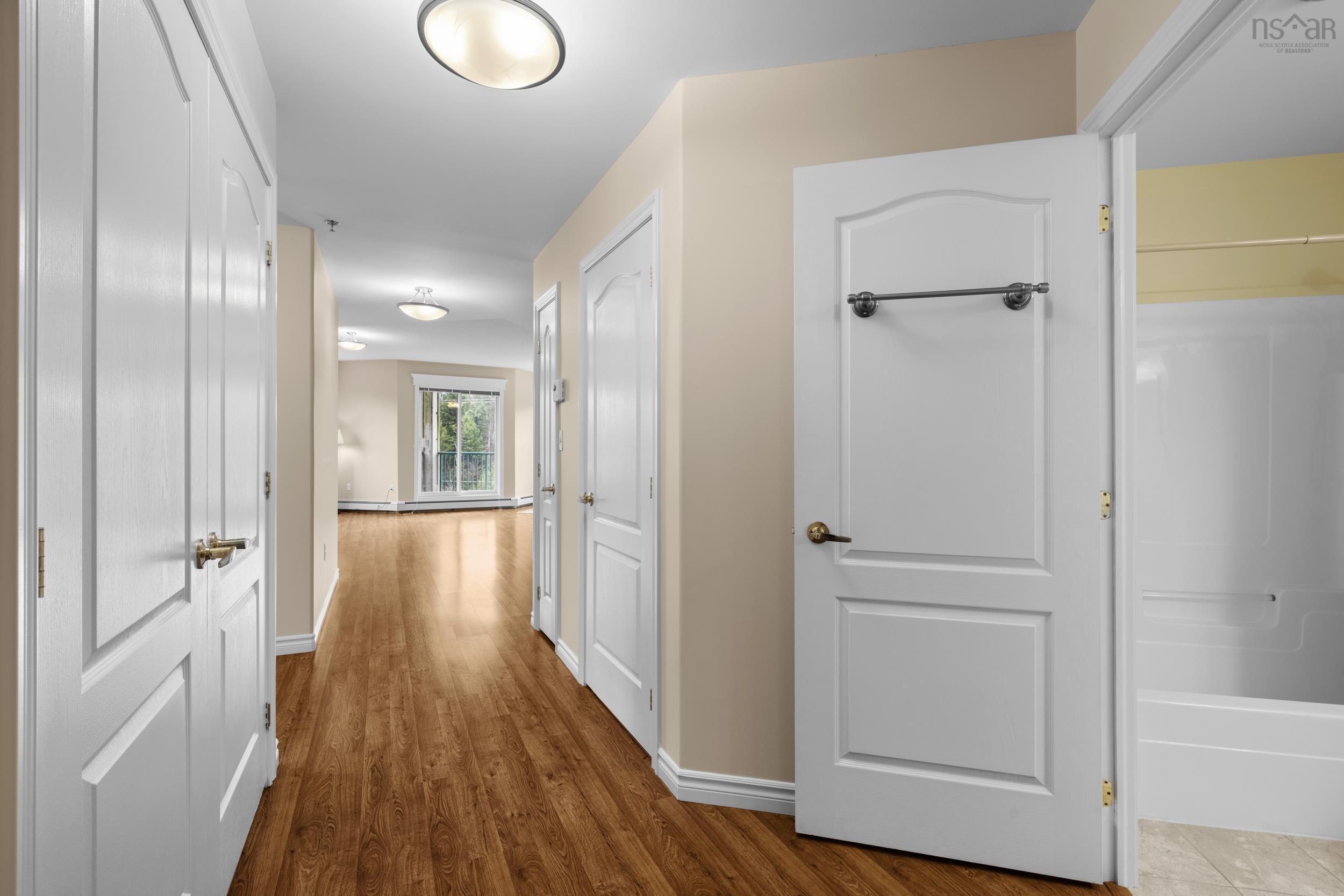 404 114 Regency Park Drive, Halifax, NS (MLS 202528829)