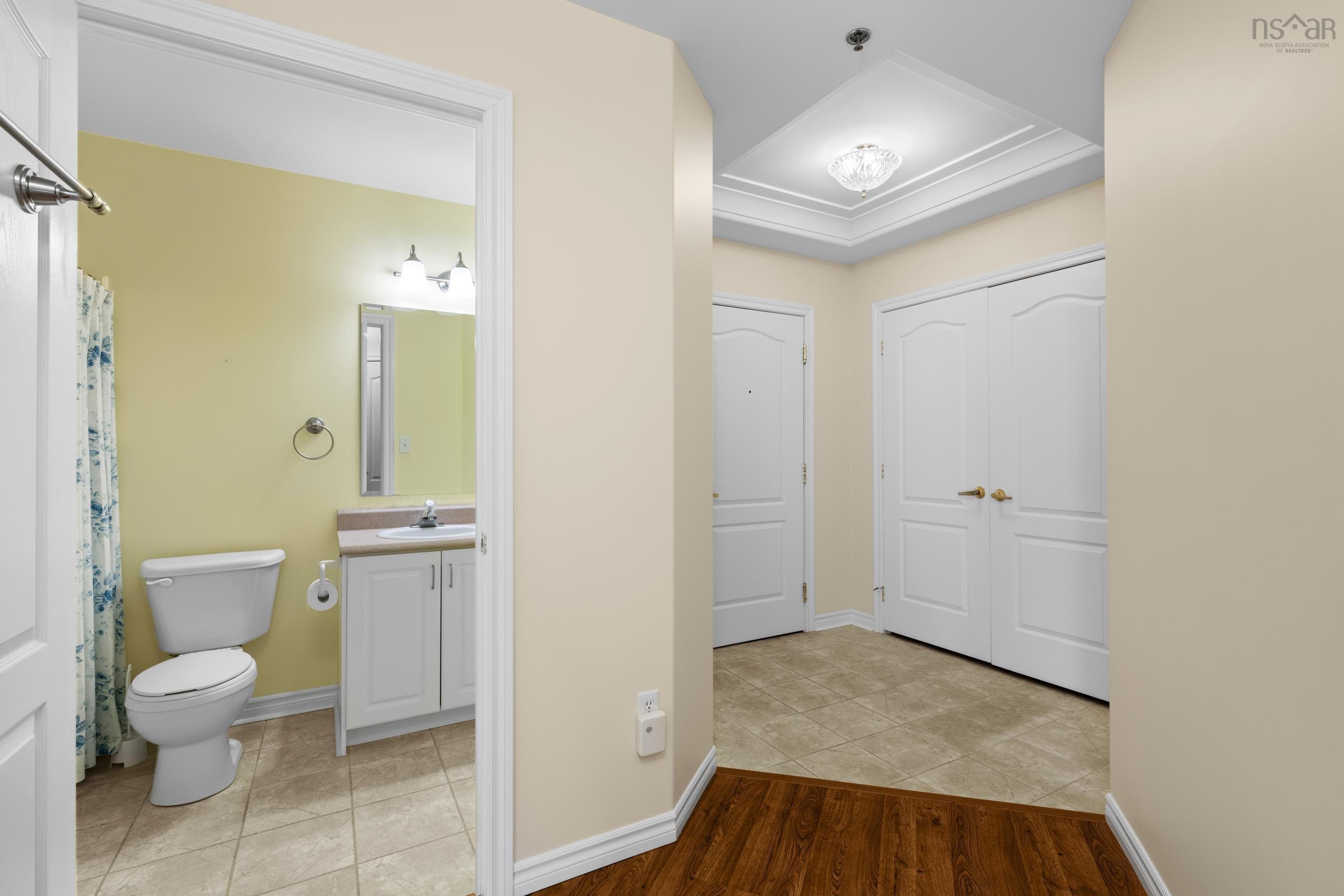 404 114 Regency Park Drive, Halifax, NS (MLS 202528829)