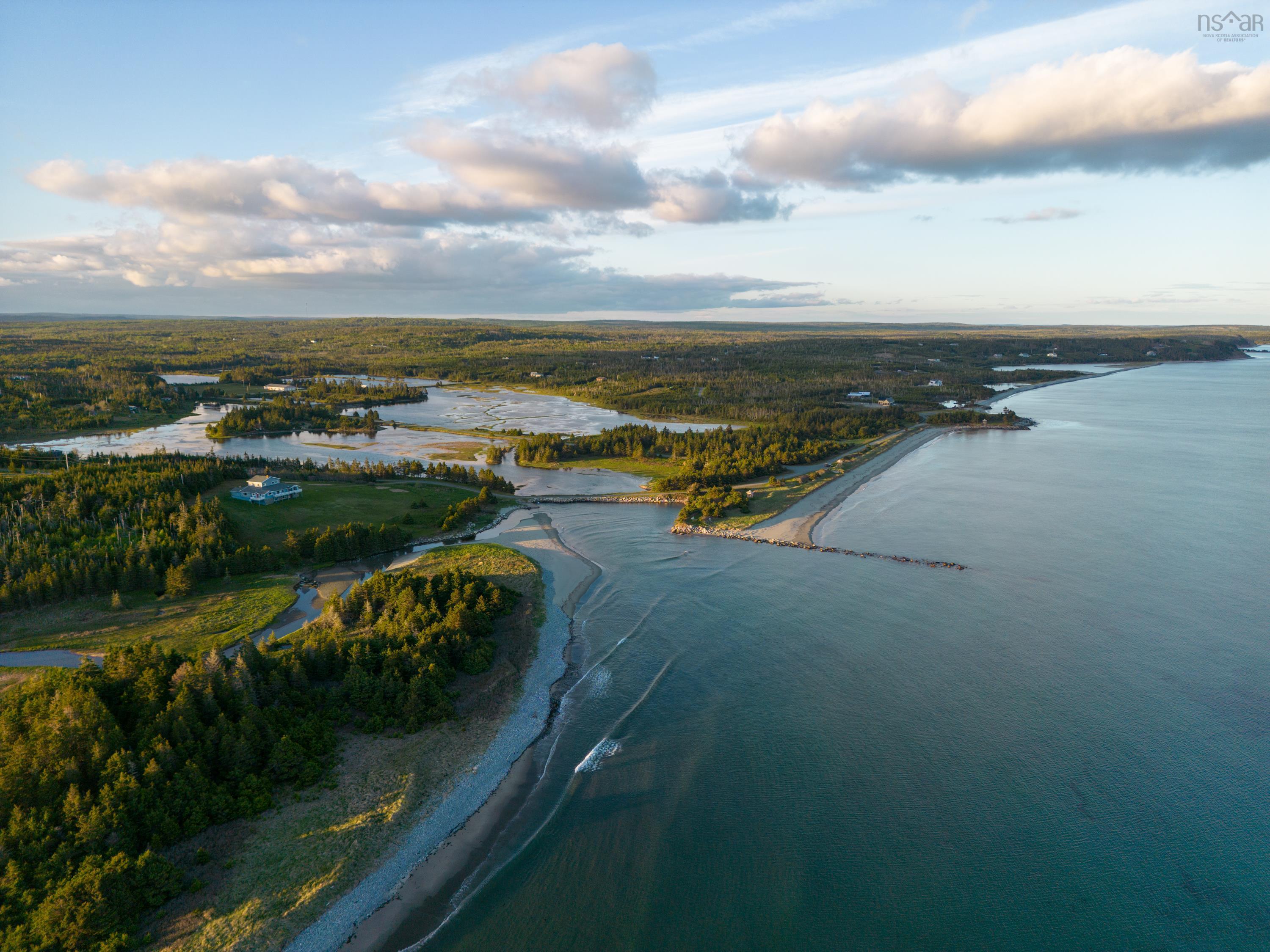 $189,000.00: 38 40 Kaakwogook Way, Clam Bay