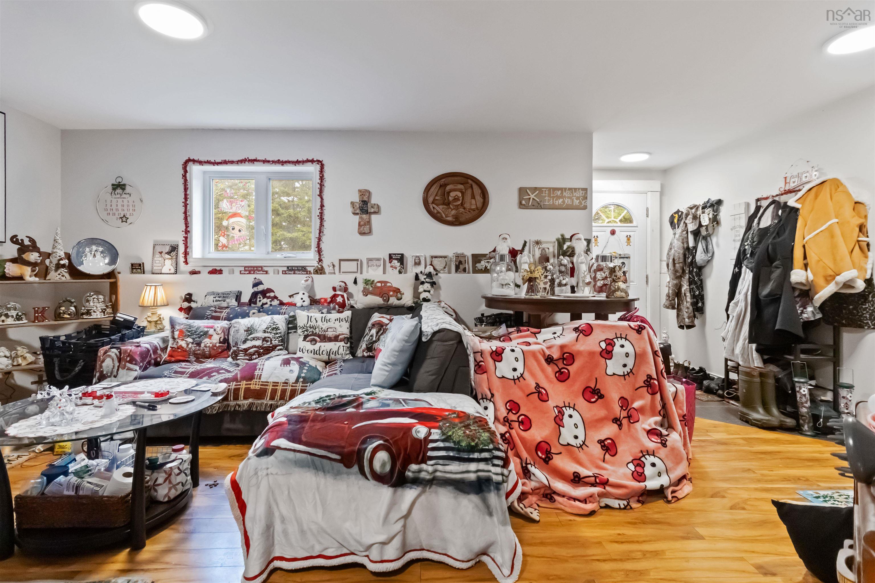 $774,900.00: 3728 Prospect Road, Shad Bay