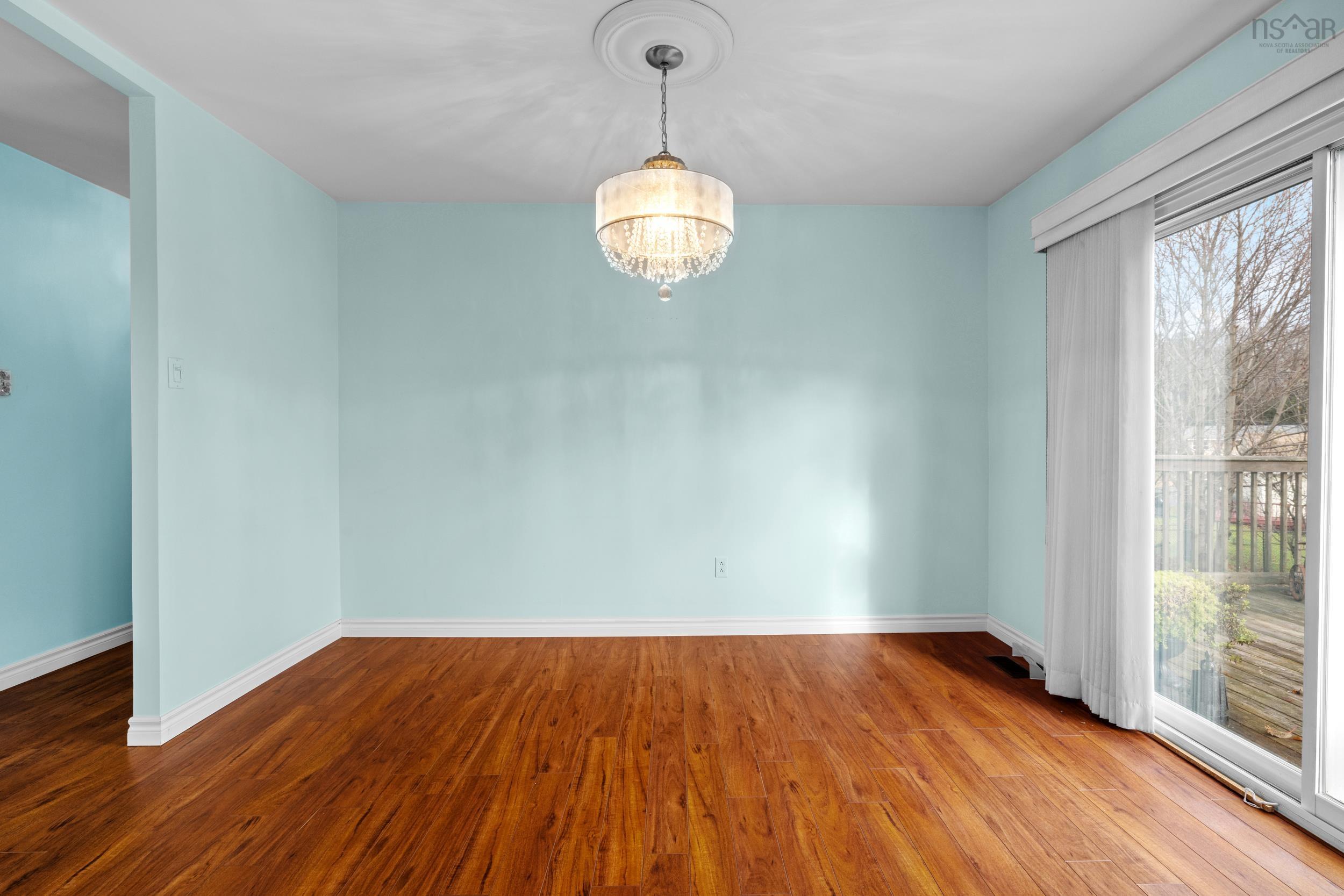 $535,000.00: 17 Newcombe Drive, Lower Sackville