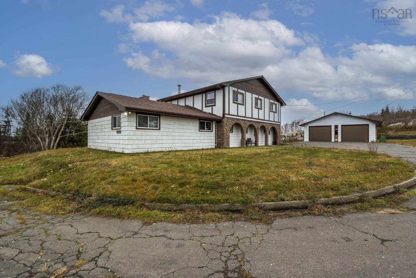 45 Littles Road, Terence Bay, NS (MLS 202528860)