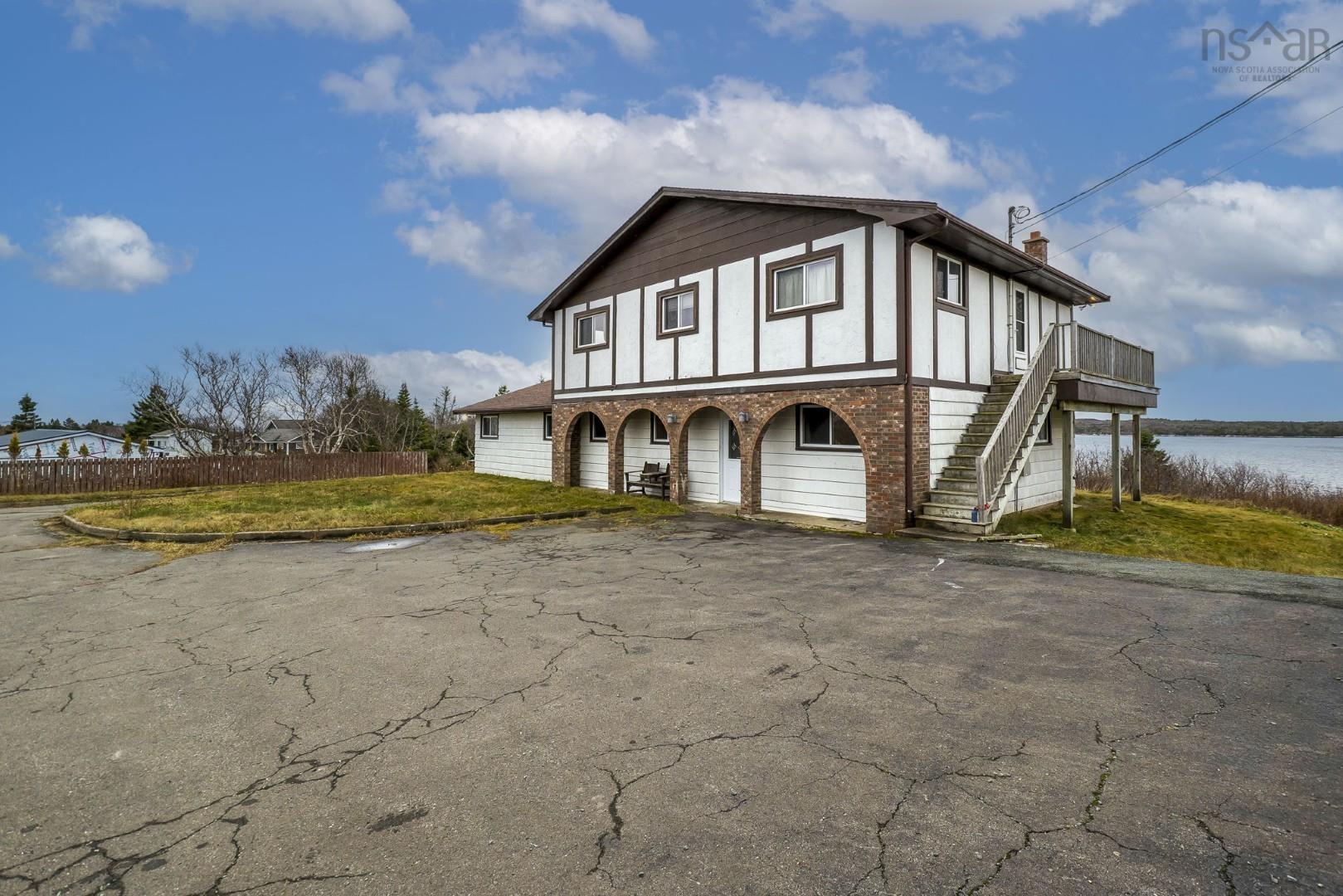 45 Littles Road, Terence Bay, NS (MLS 202528860)