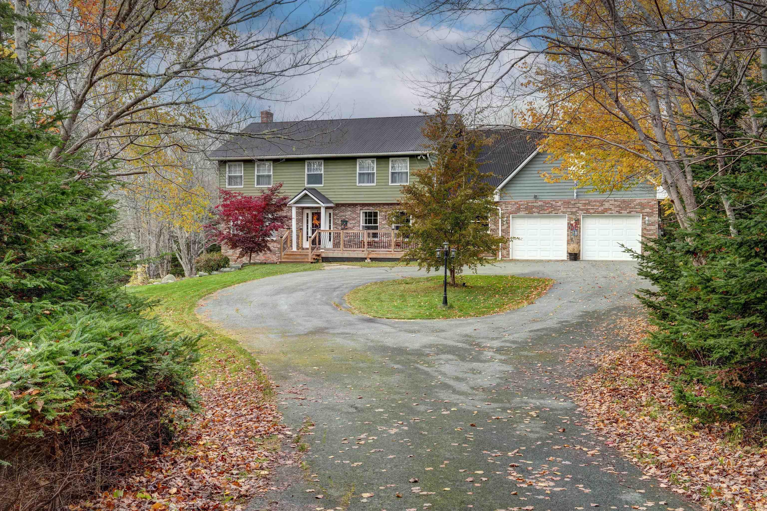 18 Mahar Drive, Shad Bay, NS (MLS® 202528870)